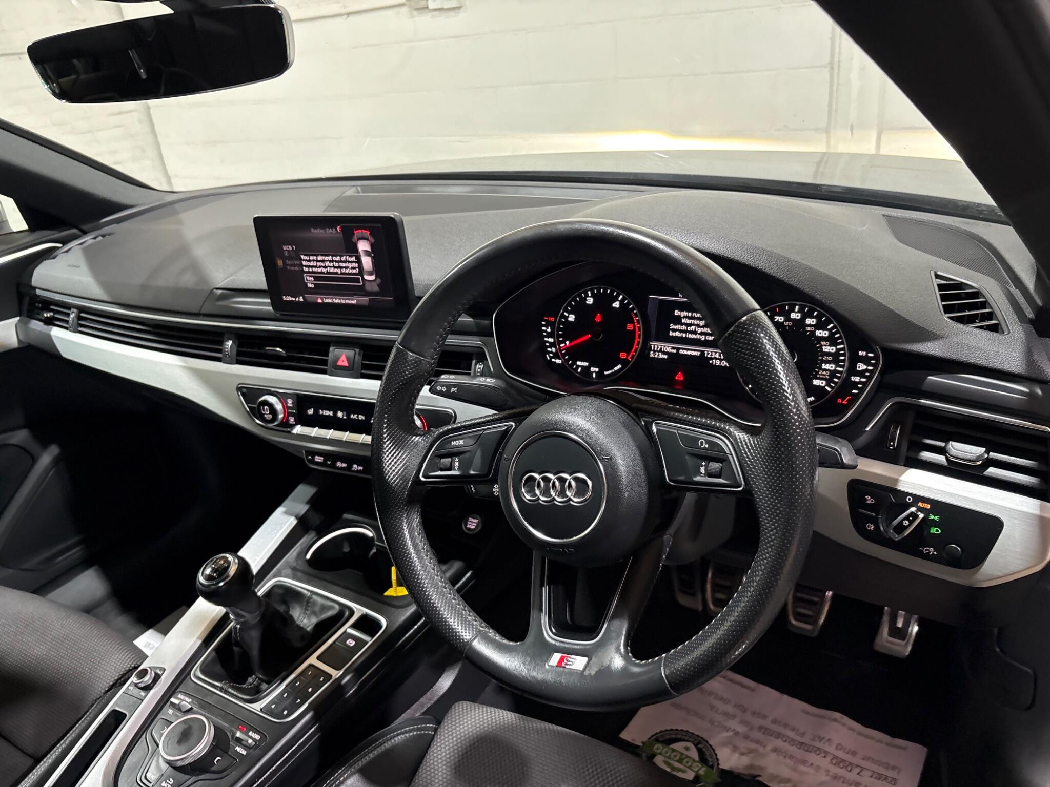 Audi A4 view 17