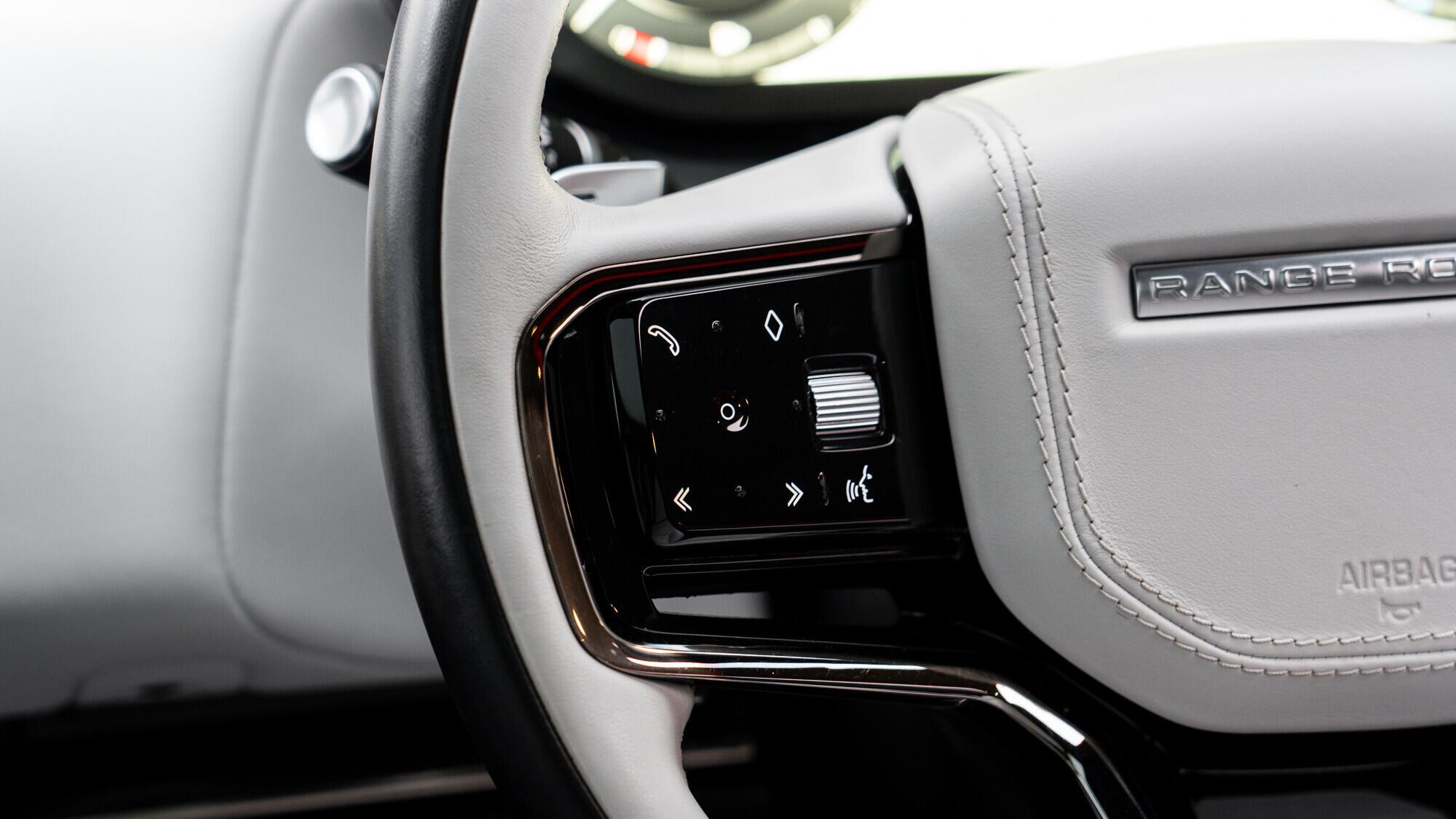 Land Rover Range Rover Sport view 24