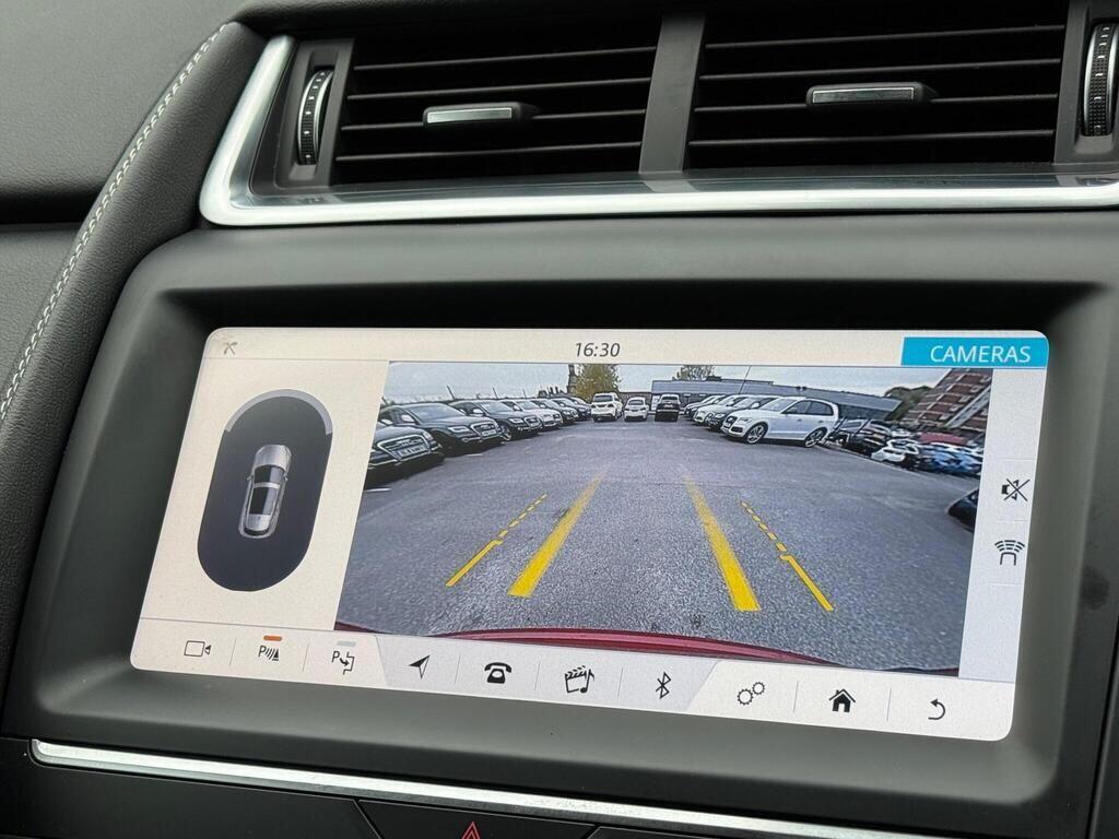 Jaguar E-Pace view 35