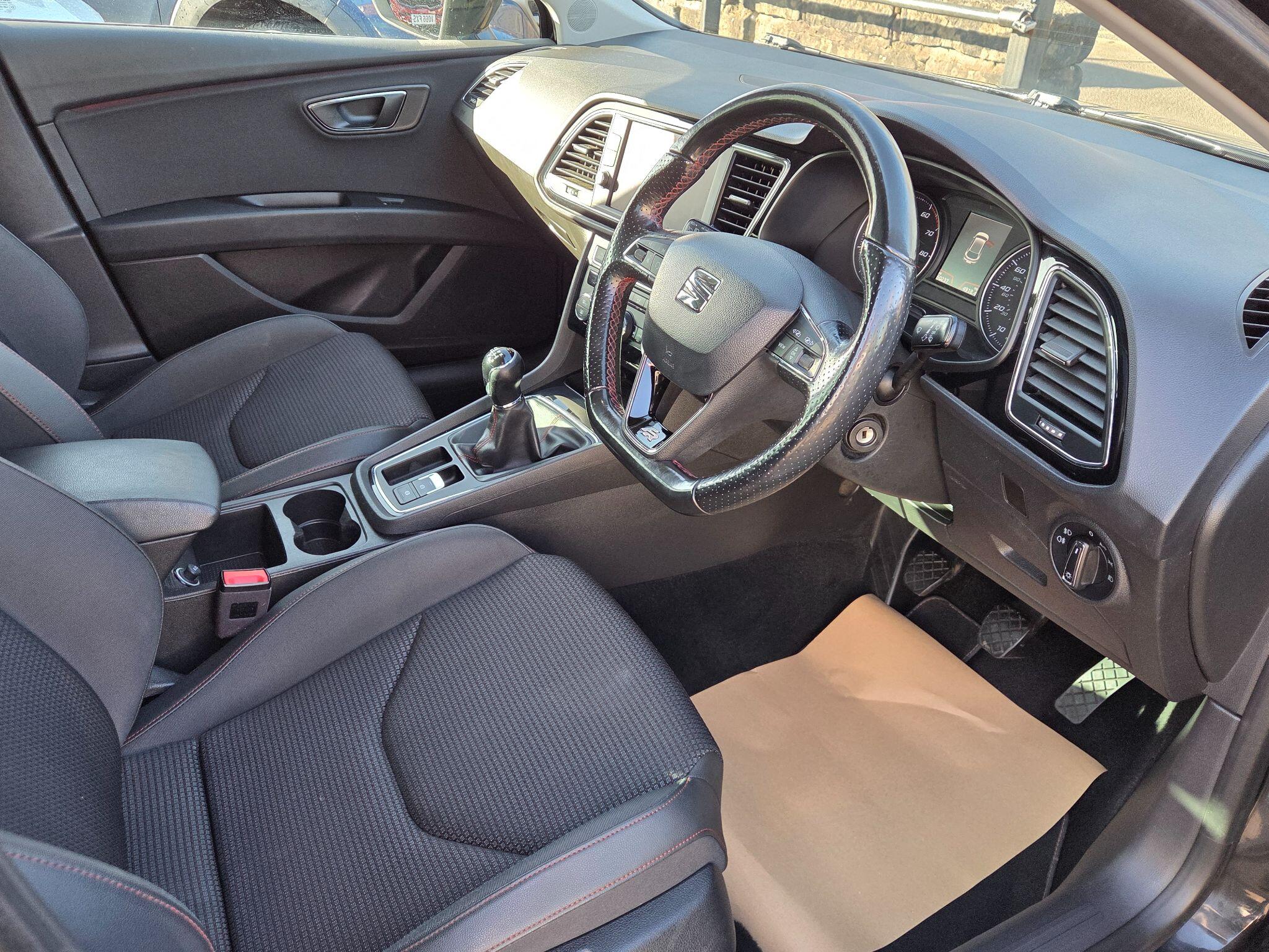 2019 SEAT Leon 1.5 TSI EVO FR Euro 6 (s/s) 5dr • 59,943 miles image 9