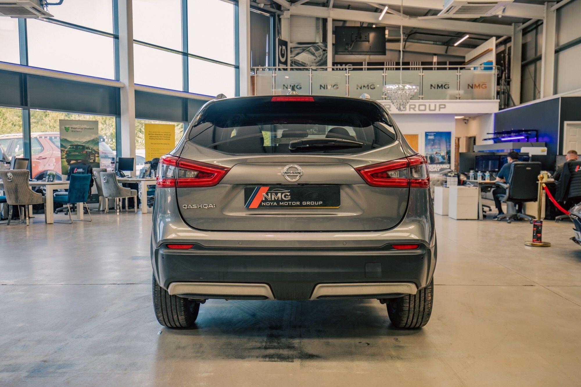 Nissan Qashqai view 25