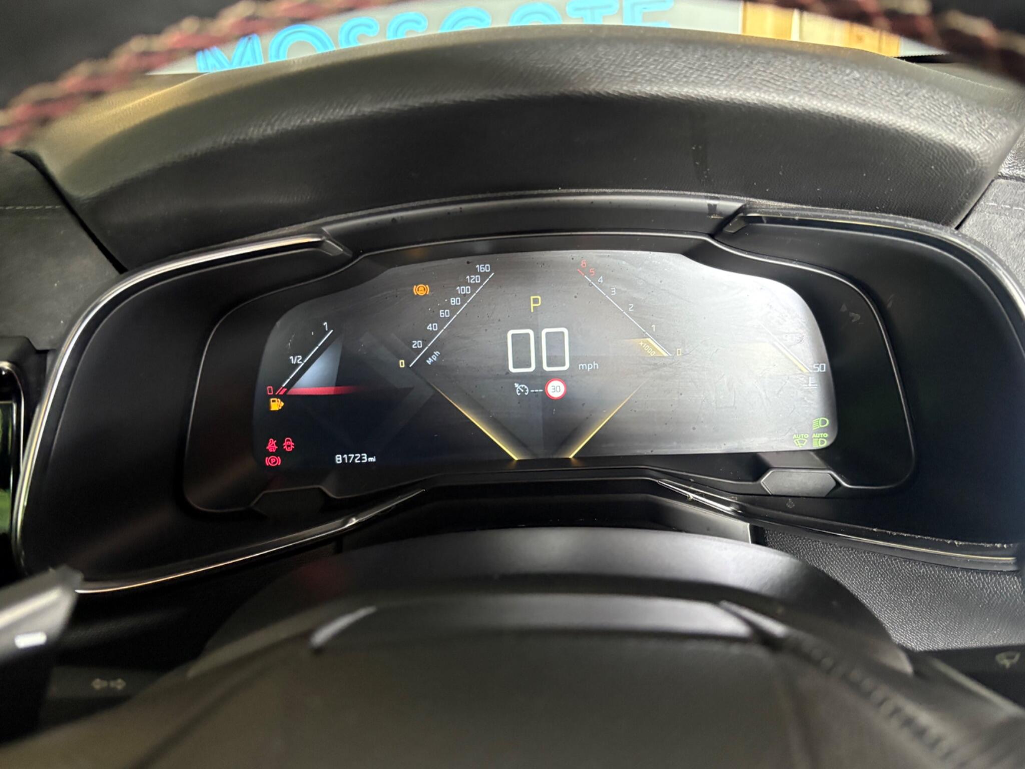 DS Automobiles DS 7 Crossback view 28