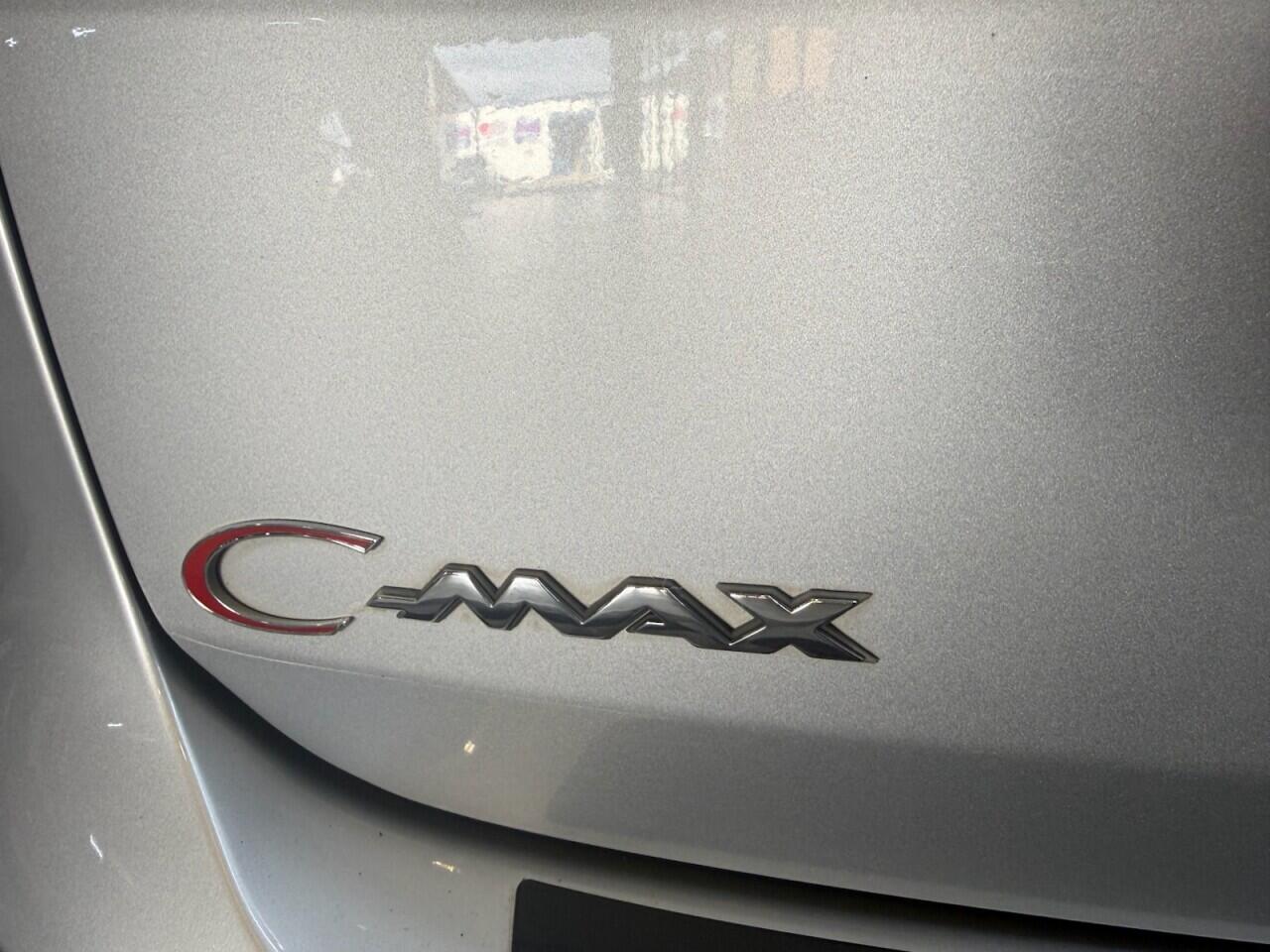 Ford C-Max view 38