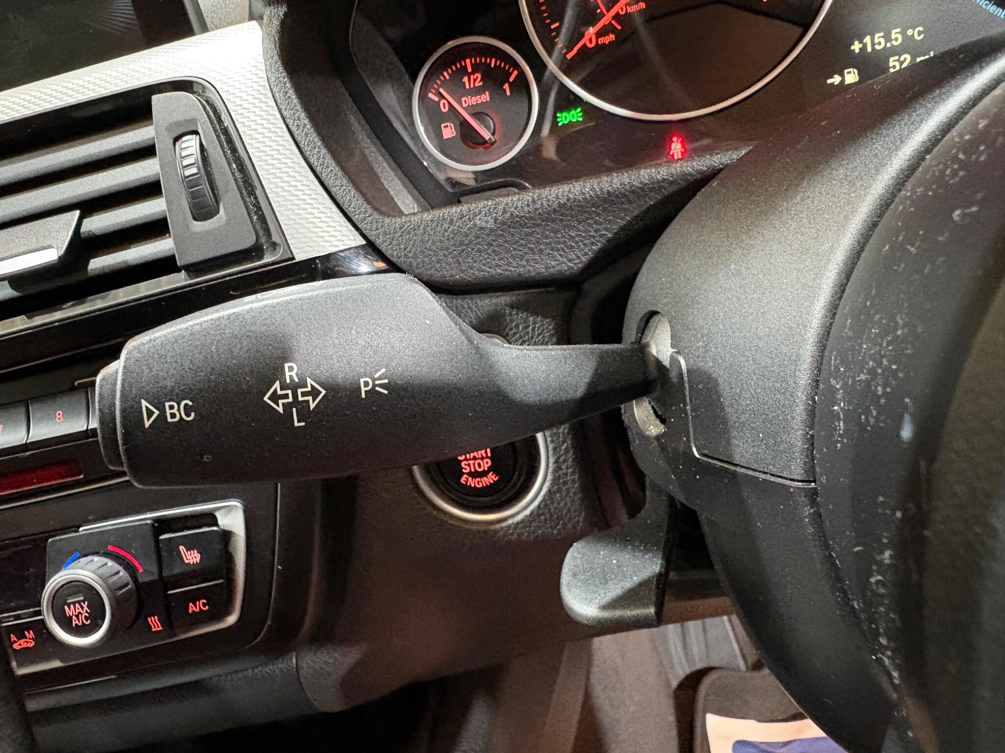 BMW 3 Series view 34