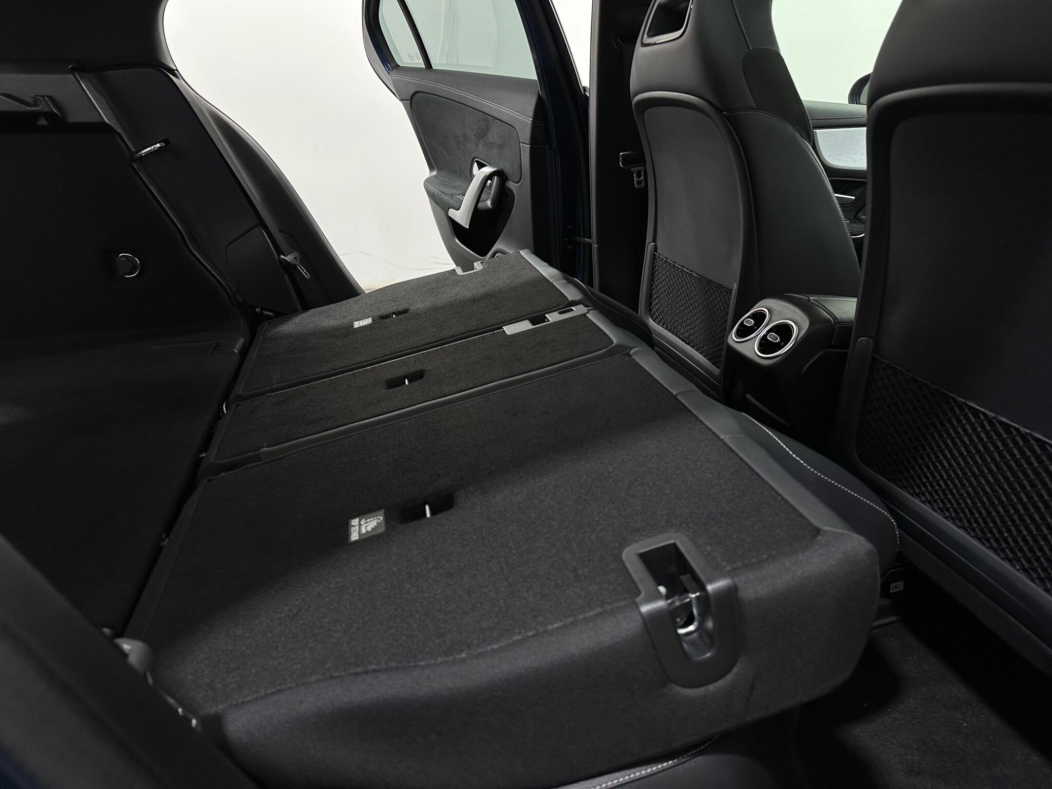 Mercedes-Benz A-Class view 48