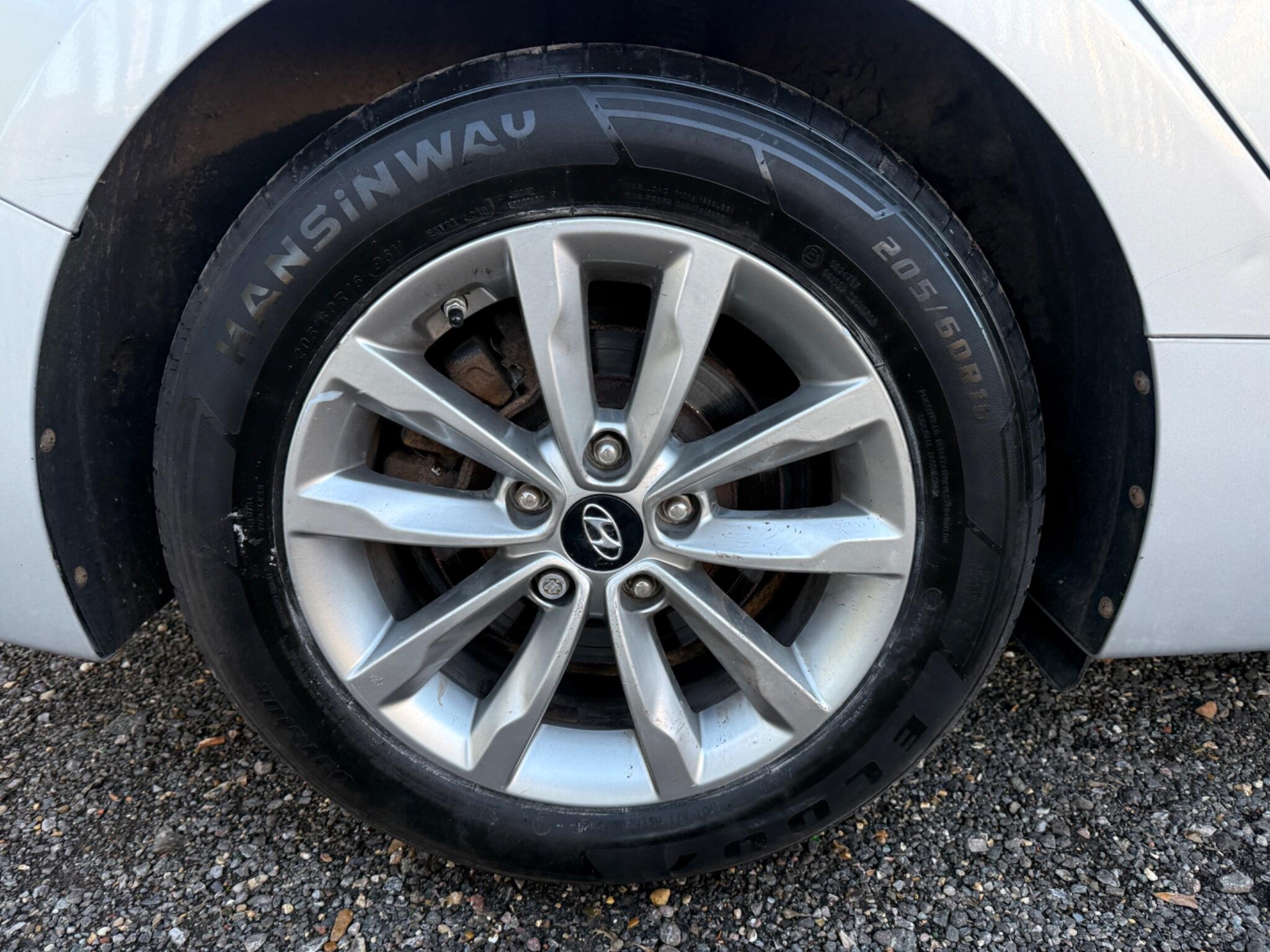 2015 Hyundai i40 image 38