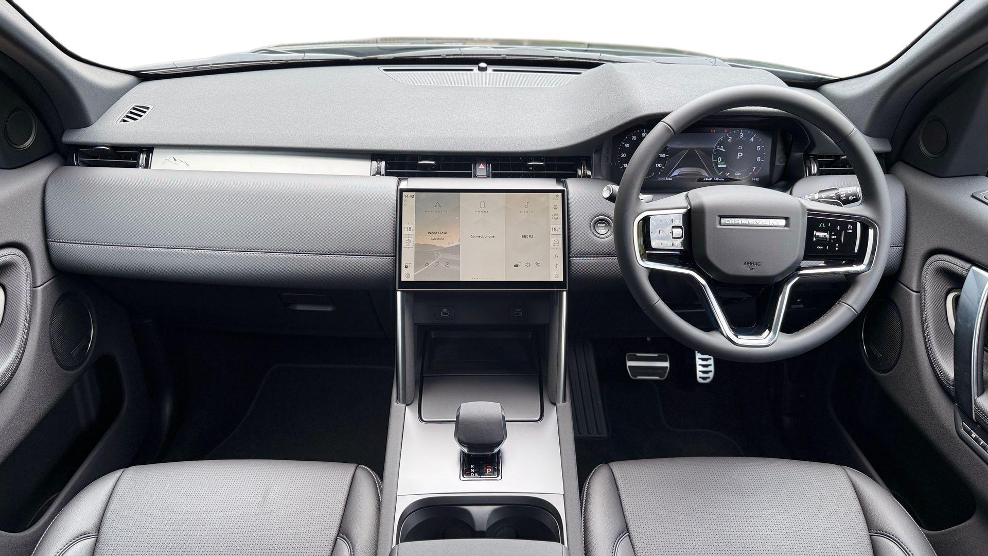 Land Rover Discovery Sport view 10