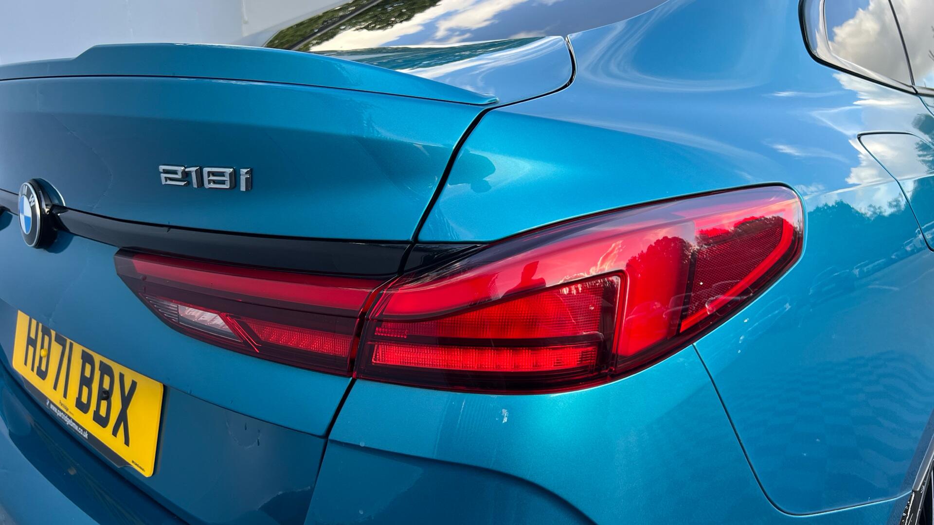 BMW 2 Series view 22