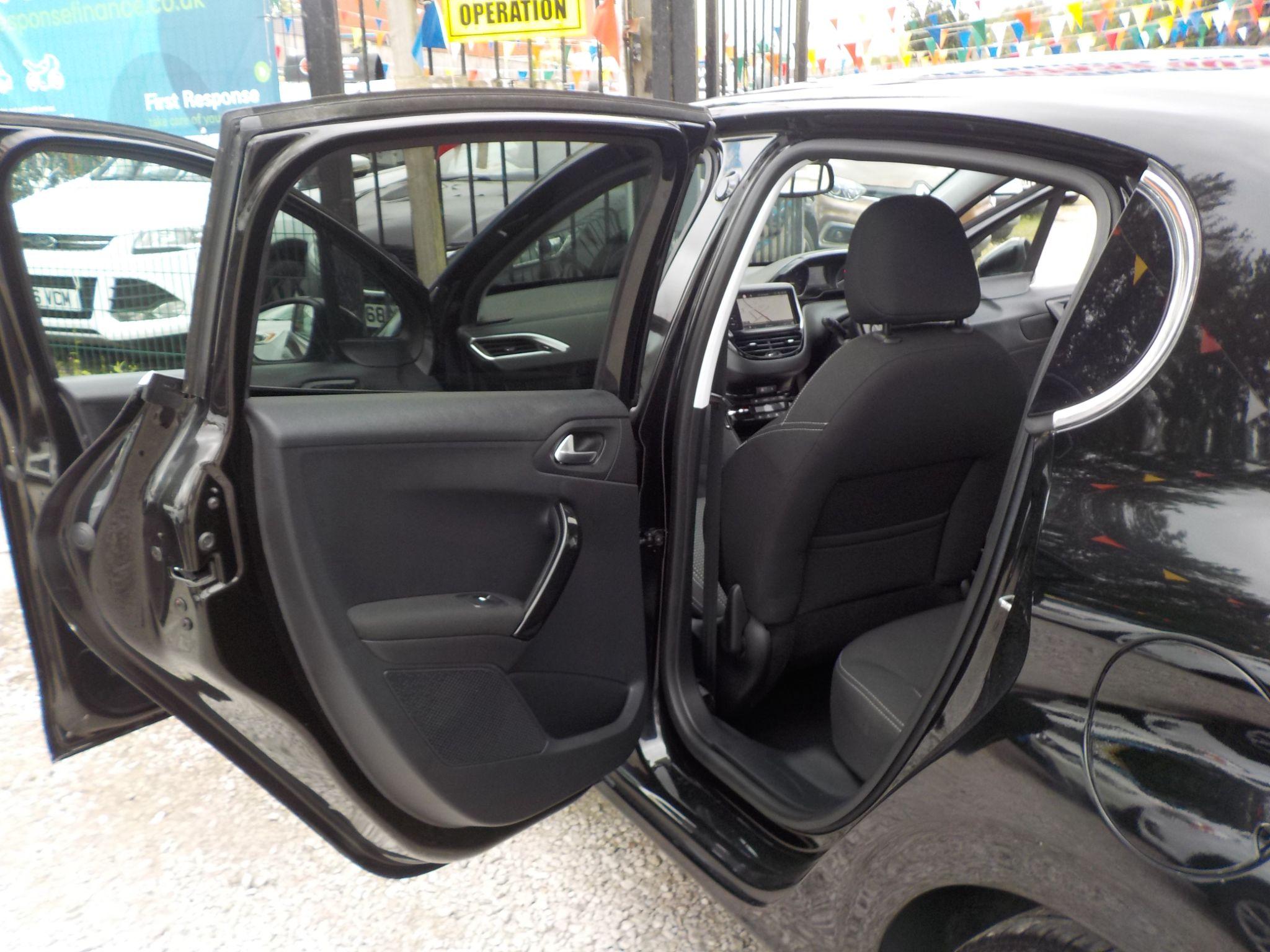 Peugeot 208 1.2 PureTech Tech Edition Euro 6 (s/s) 5dr