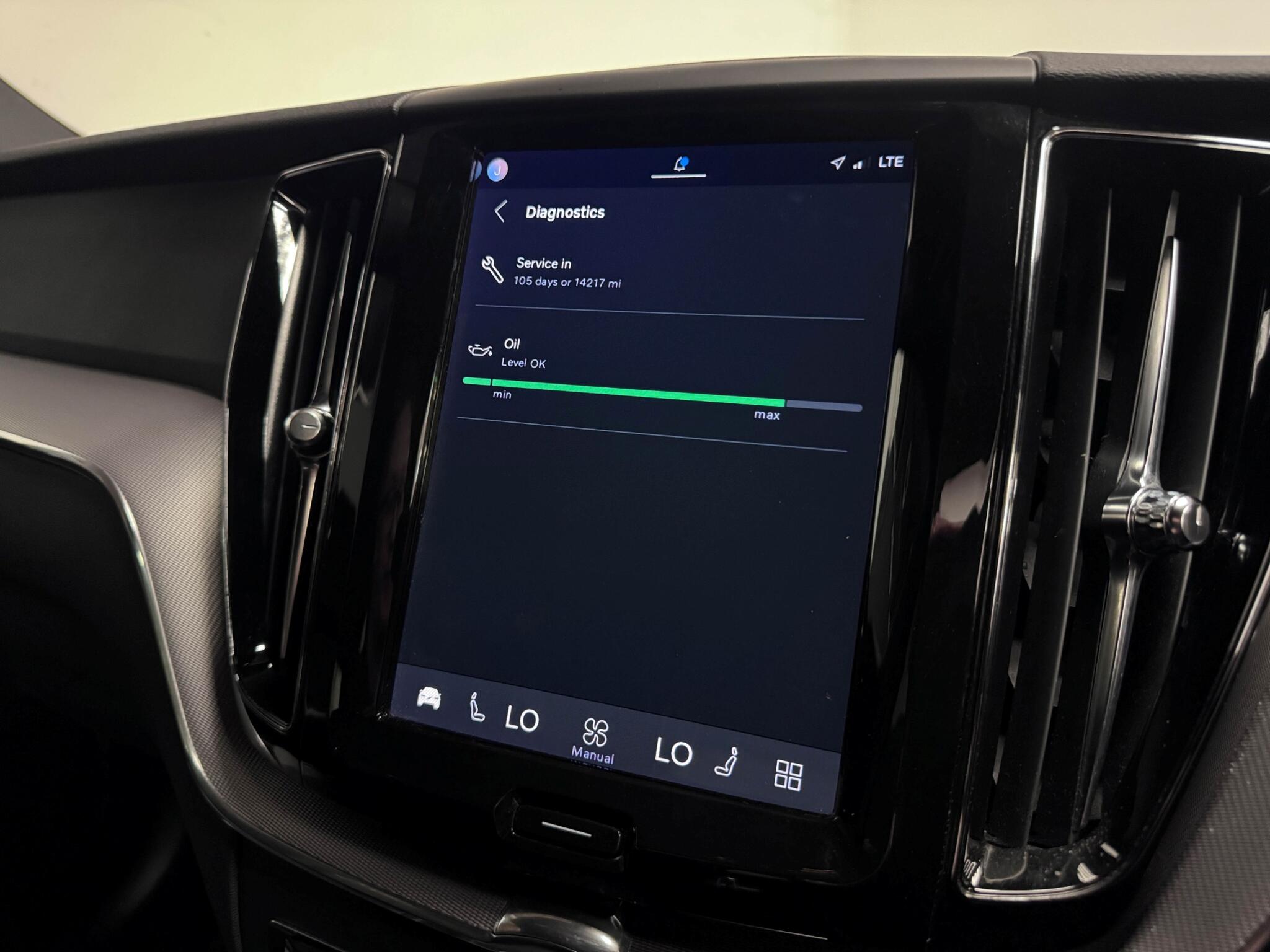 Volvo XC60 view 43