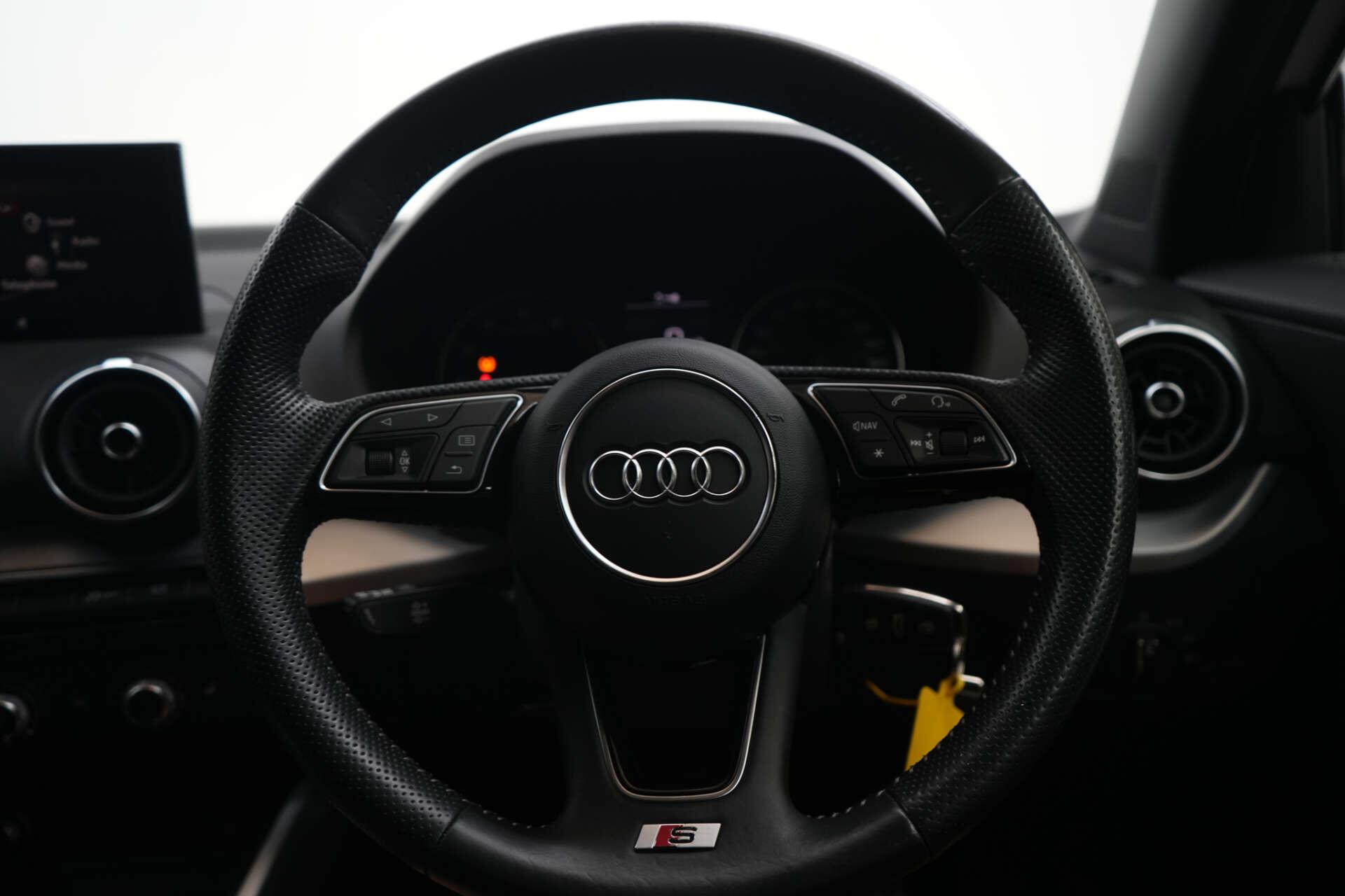 Audi Q2 view 40