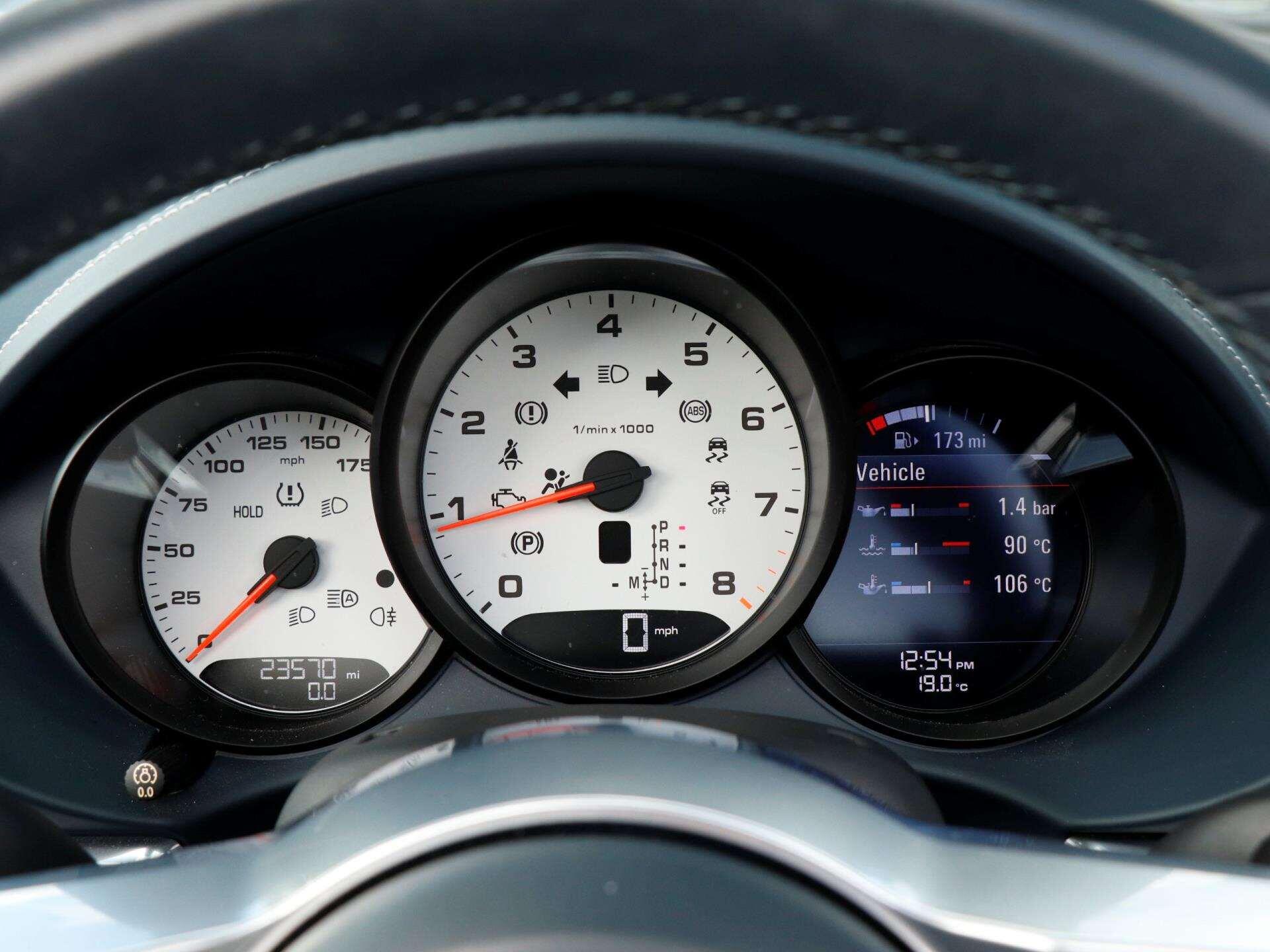 Porsche Boxster view 12