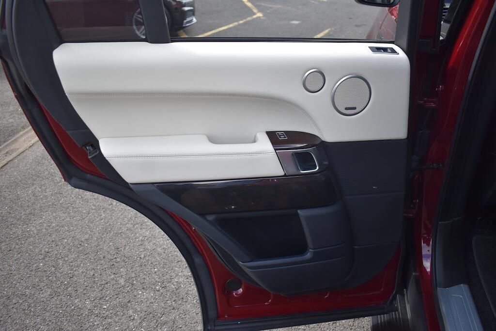 Land Rover Range Rover view 49