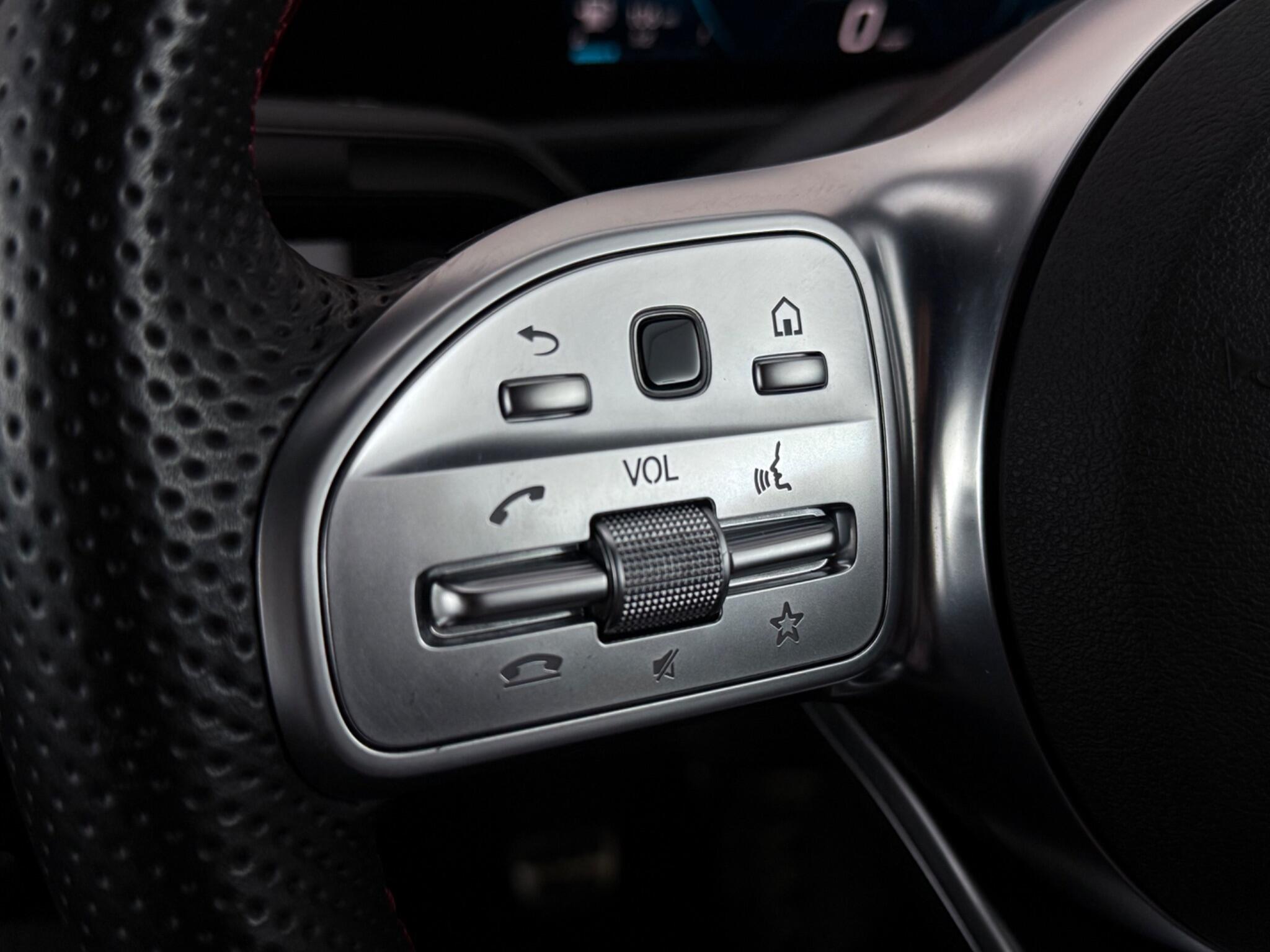 Mercedes-Benz A-Class view 13