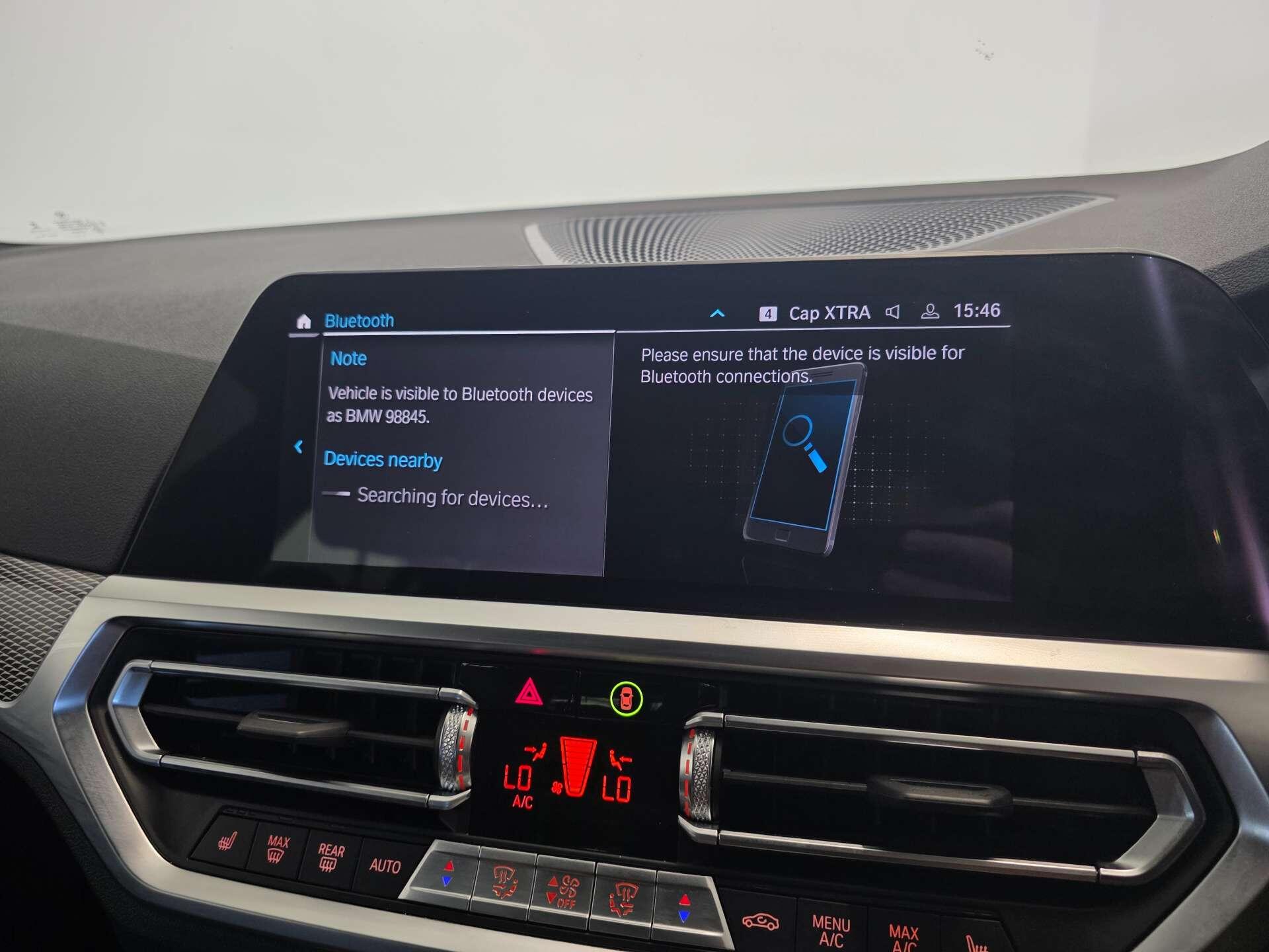 BMW 3 Series view 32