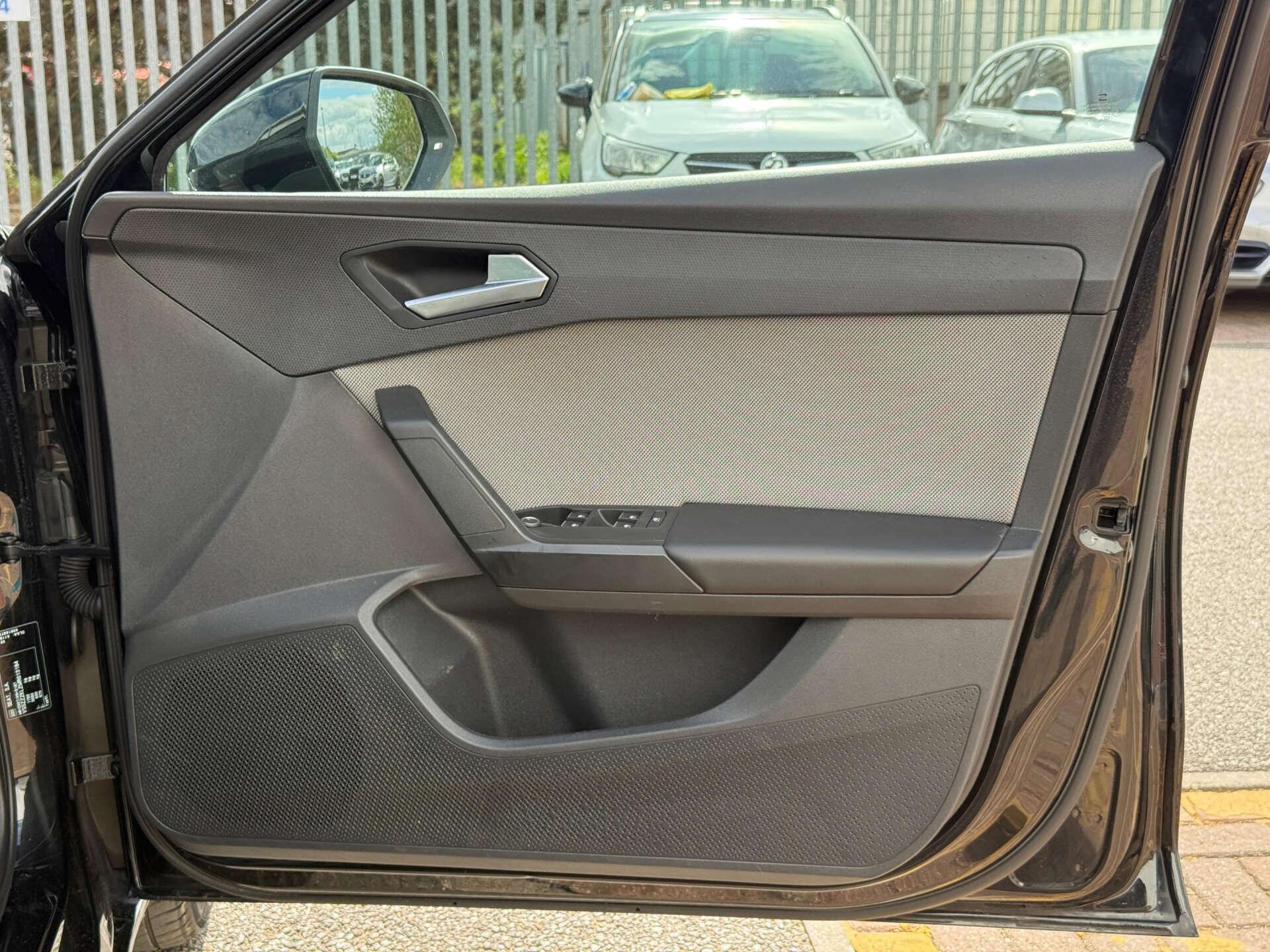 Seat Leon Leon view 40