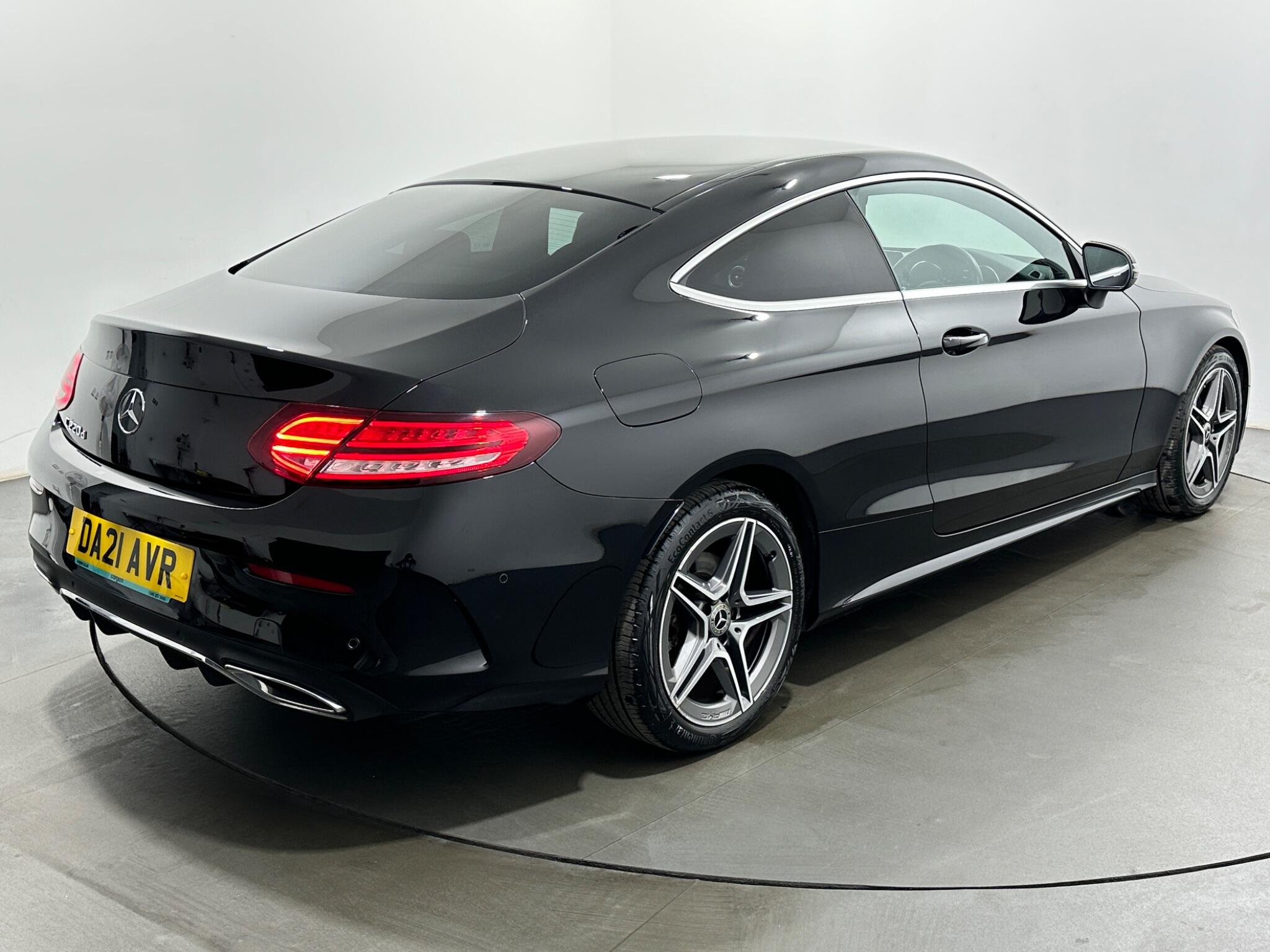 Mercedes-Benz C-Class view 48