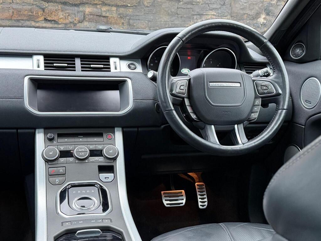 Land Rover Range Rover Evoque view 25