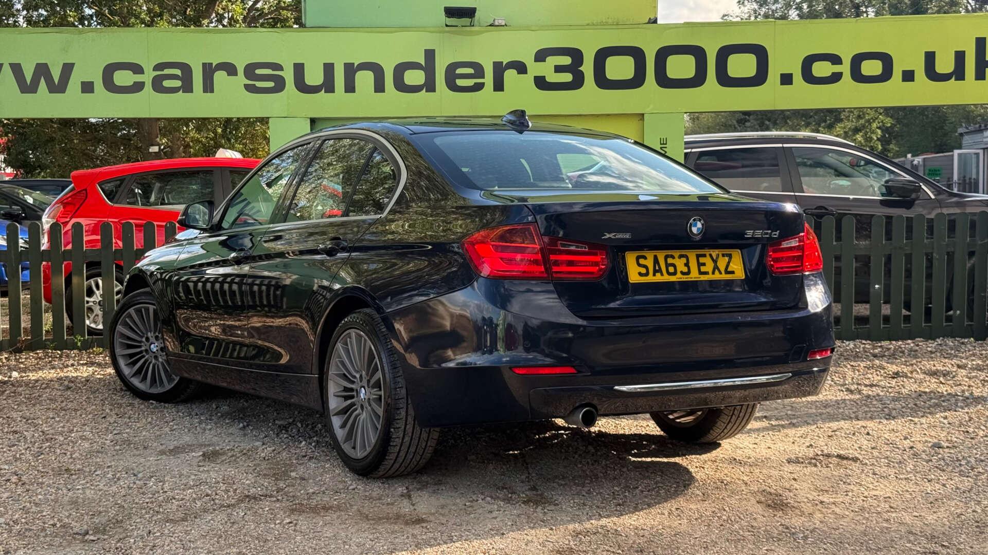 BMW 3 Series view 4