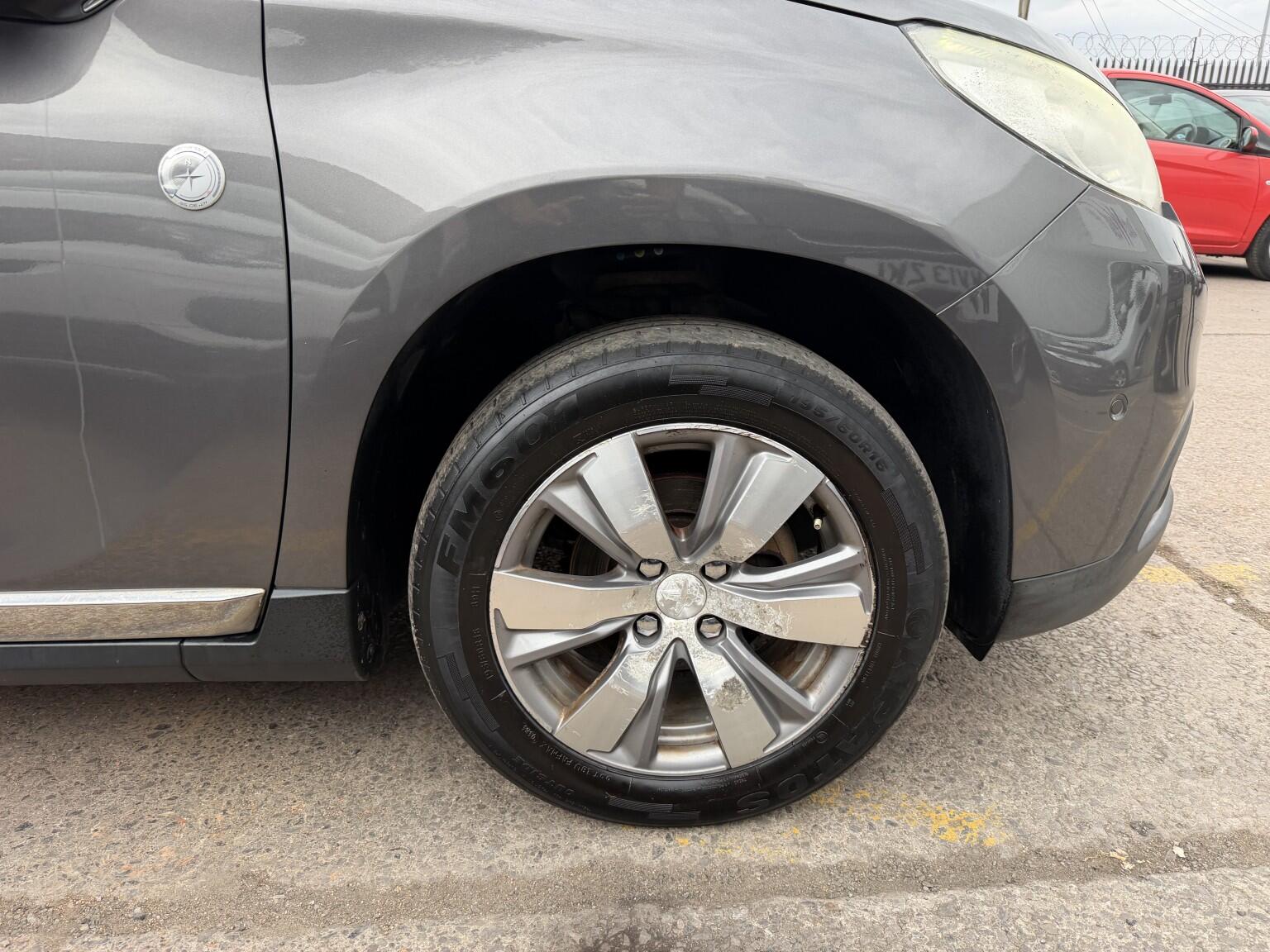 Peugeot 2008 view 43