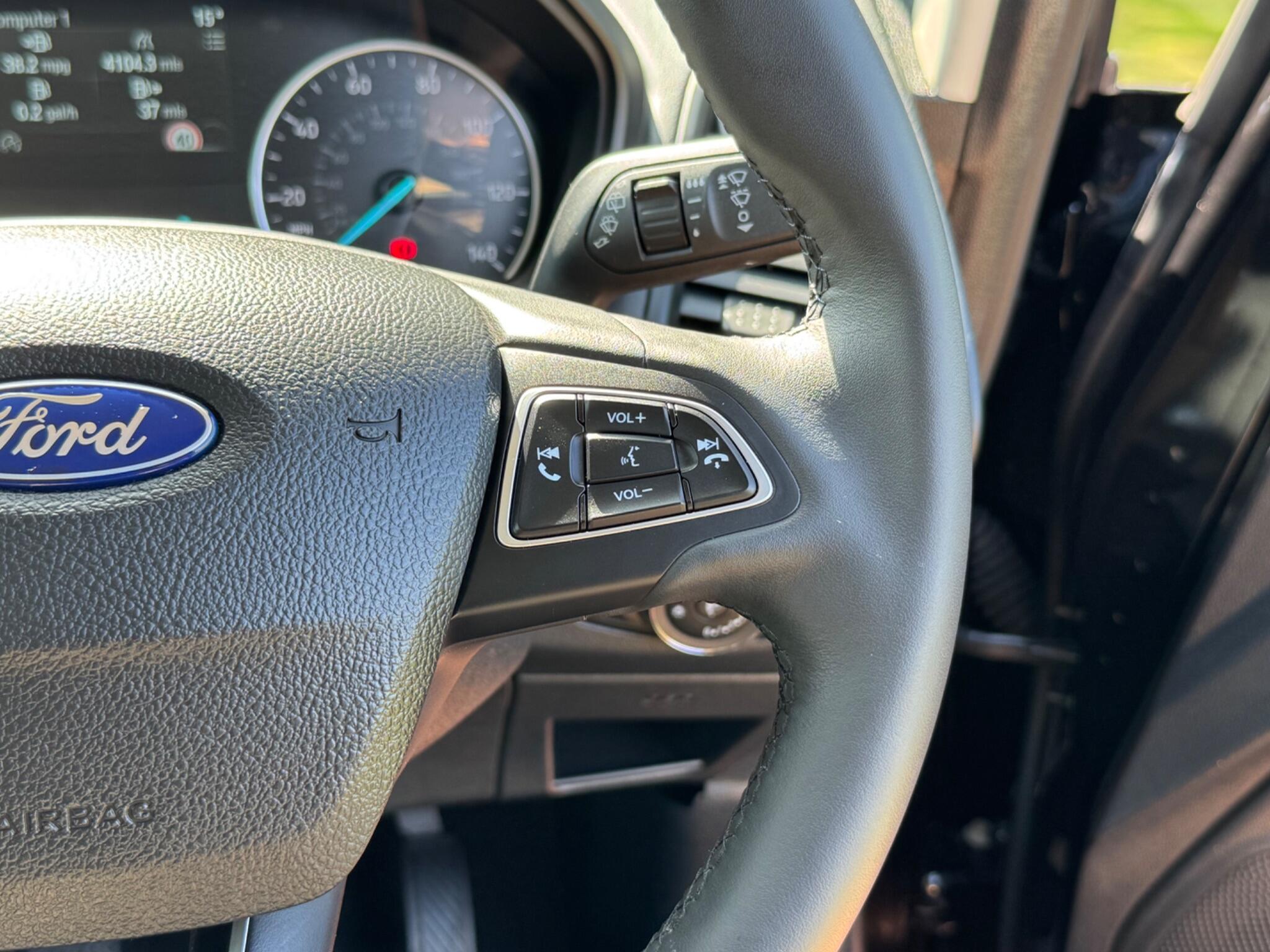 Ford Ecosport view 16