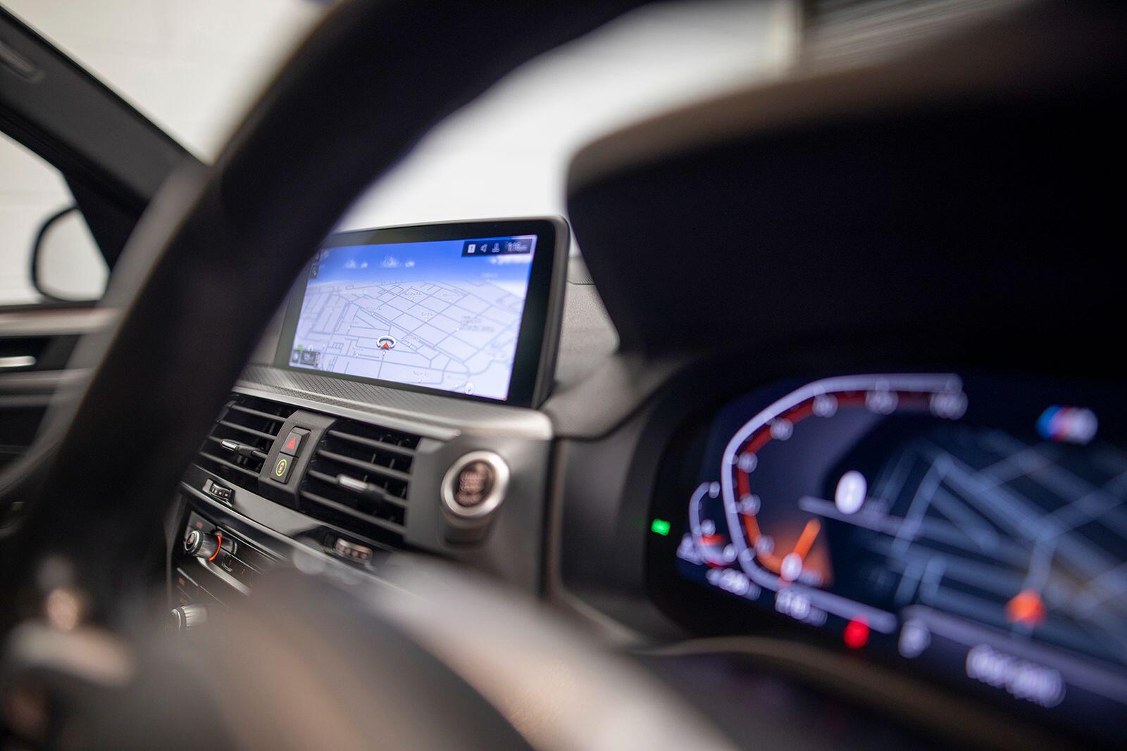 BMW X3 view 22