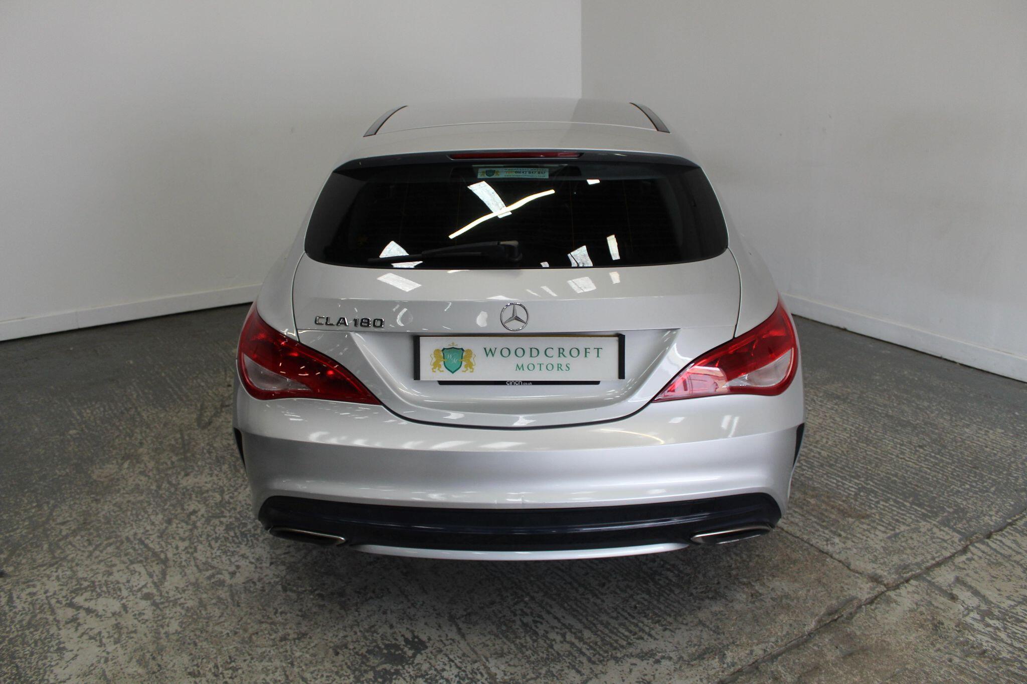 Mercedes-Benz CLA view 14