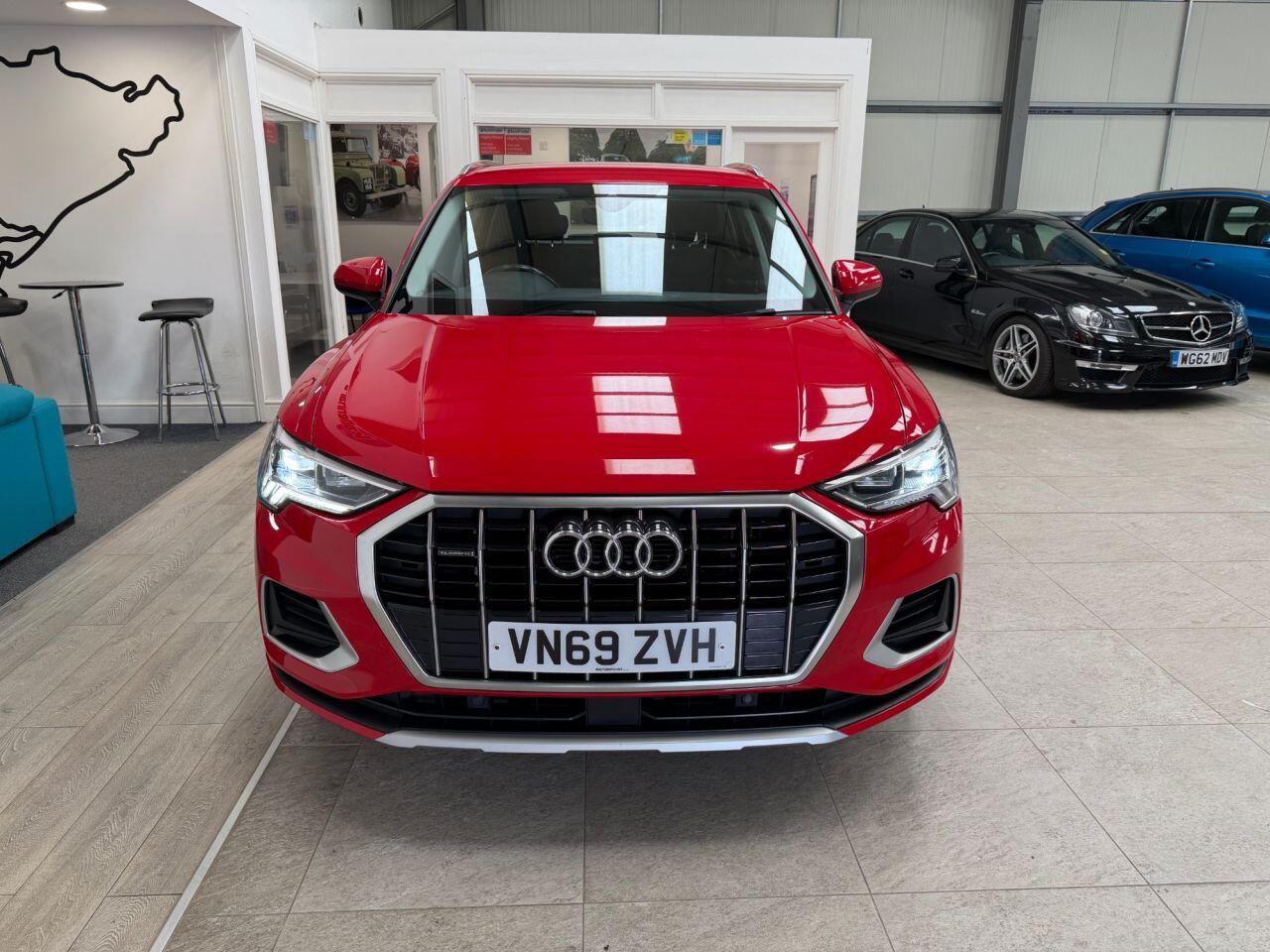 Audi Q3 view 2