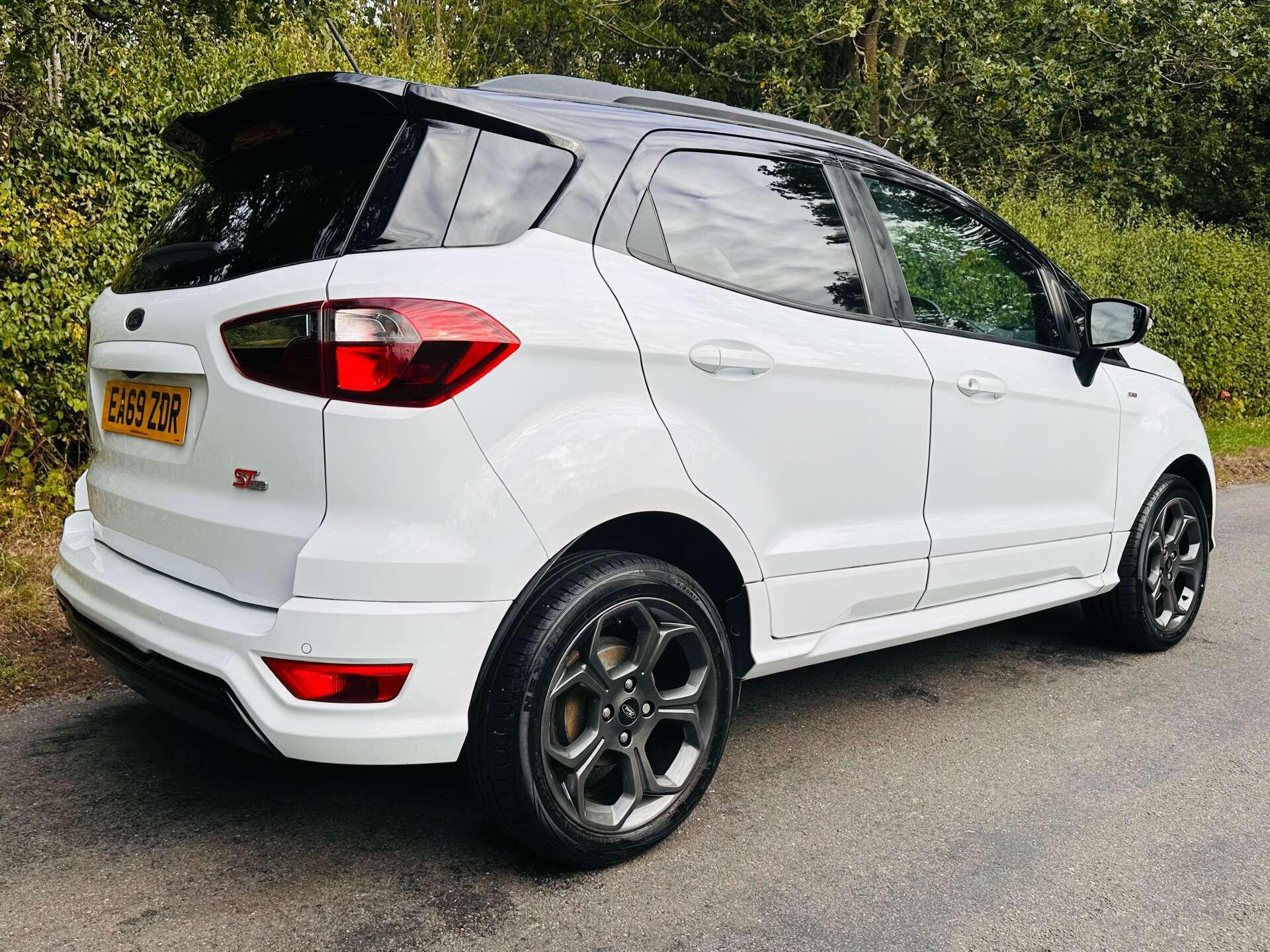 Ford Ecosport view 39