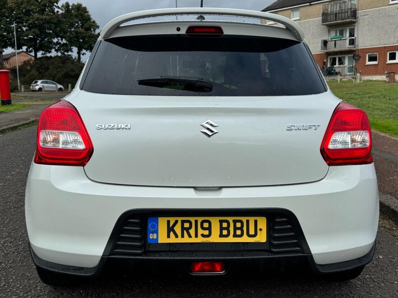 Suzuki Swift view 8