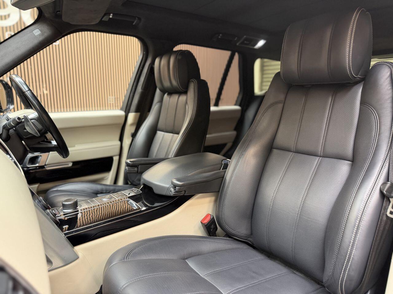 Land Rover Range Rover view 23