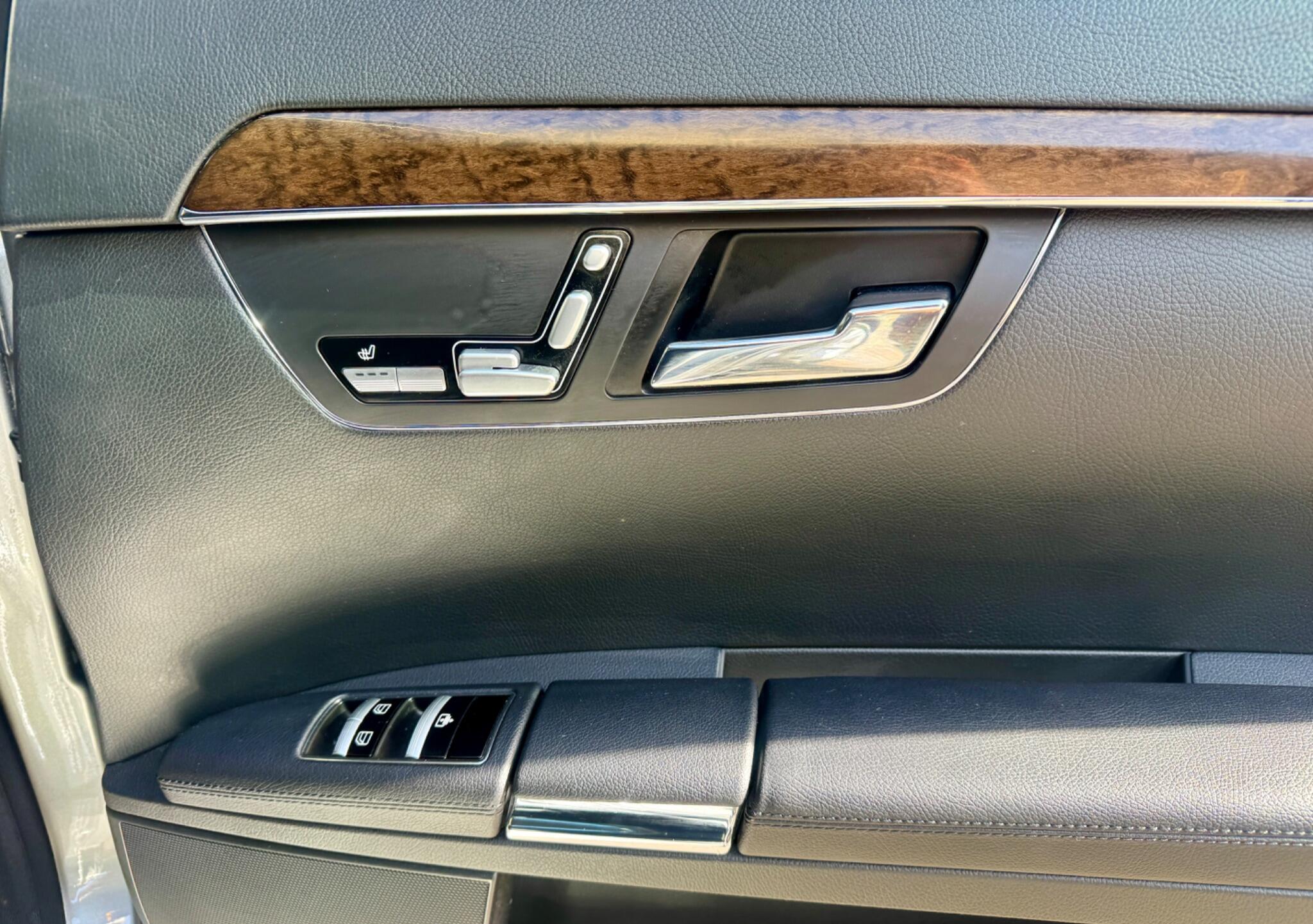 Mercedes-Benz S-Class view 39