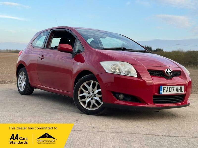 2007 Toyota Auris image 5