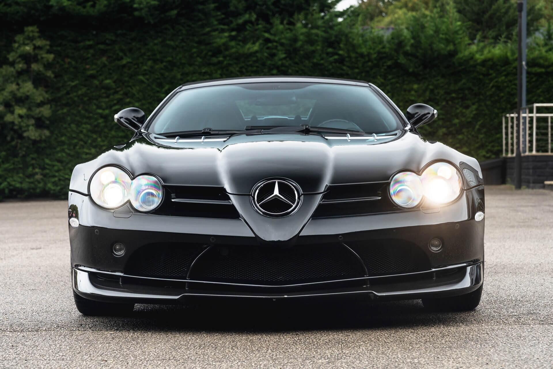 Mercedes-Benz SLR view 90