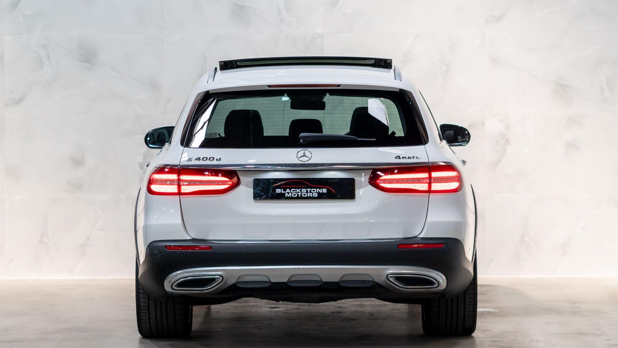 Mercedes-Benz E-Class view 6