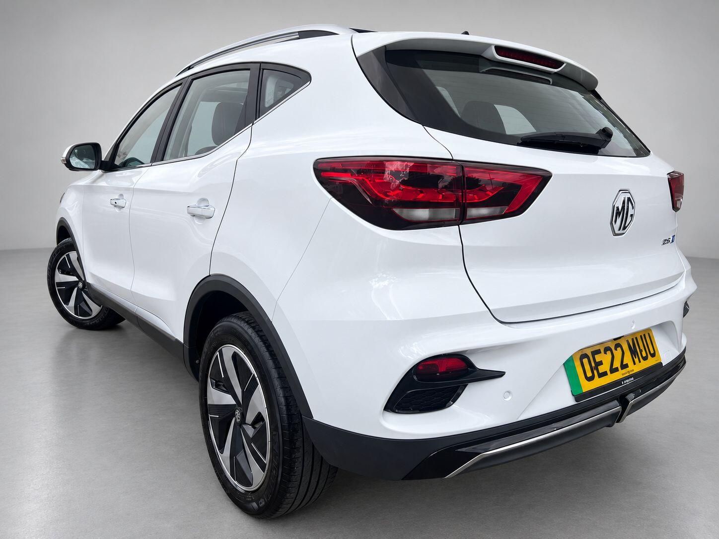 MG MG ZS view 13