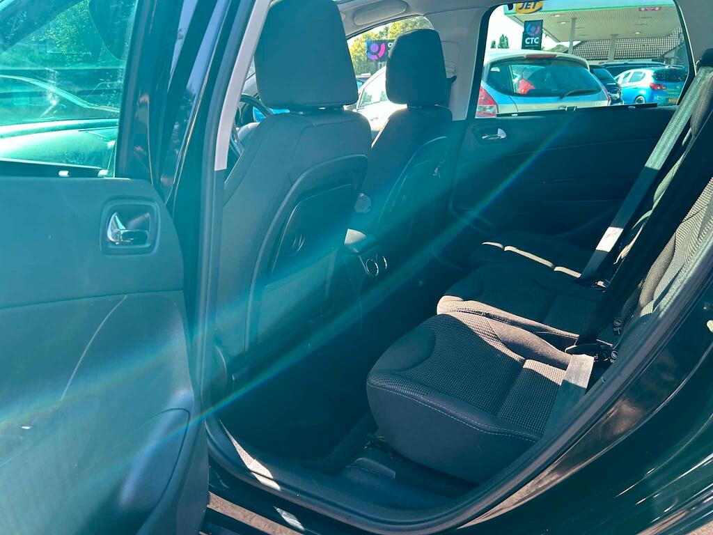 Peugeot 308 view 15