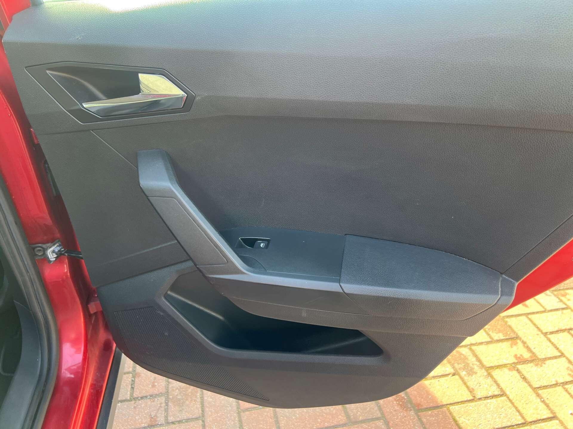 Seat Arona view 45