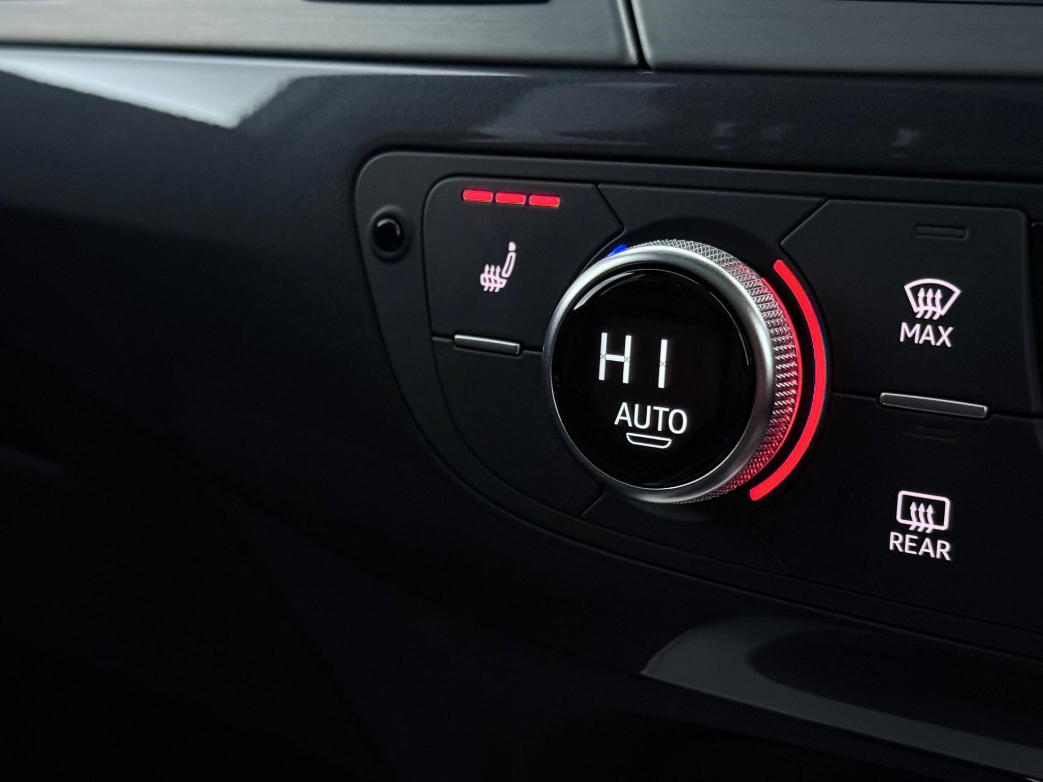 Audi Q7 view 26