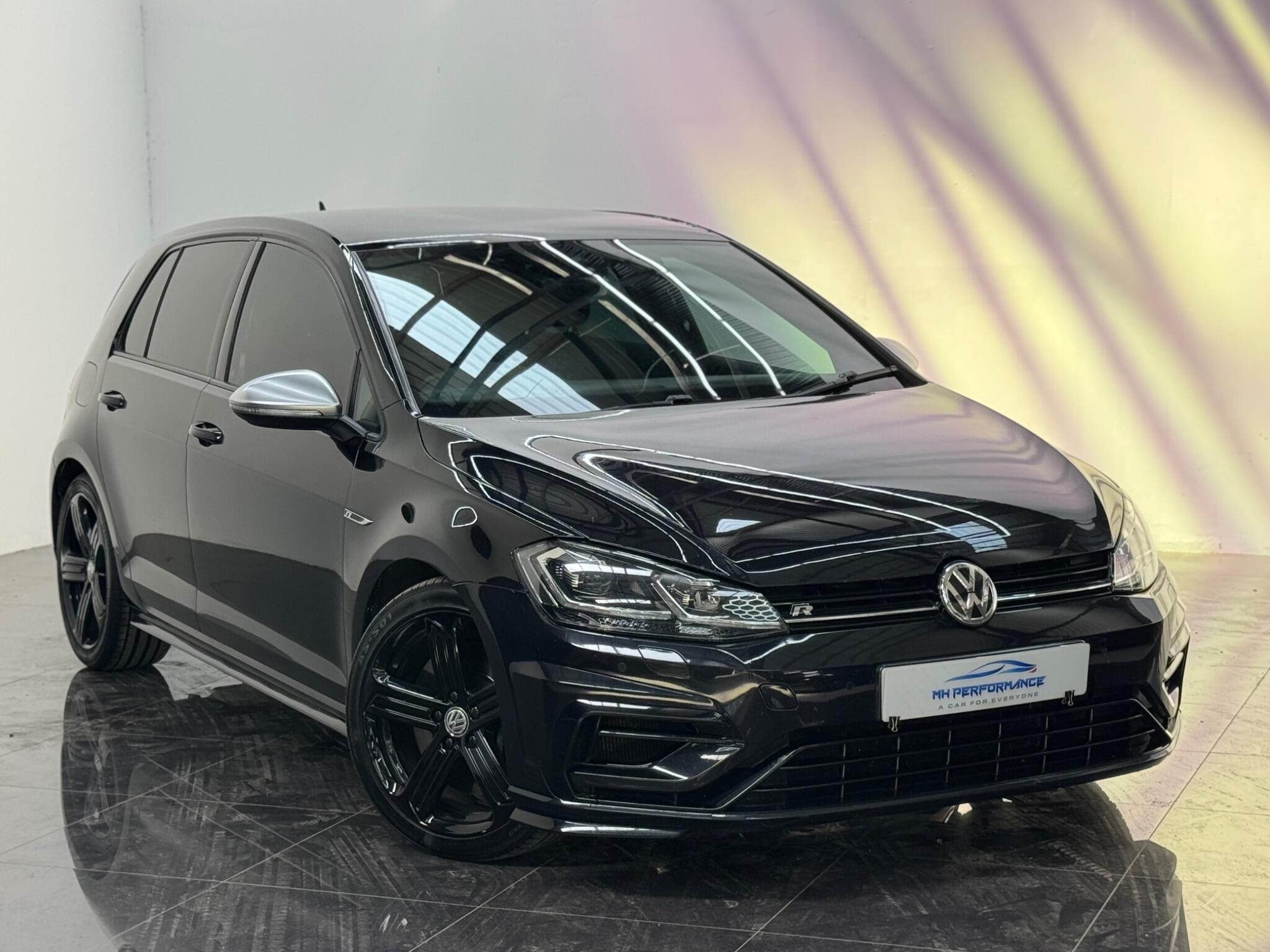 Volkswagen Golf view 60