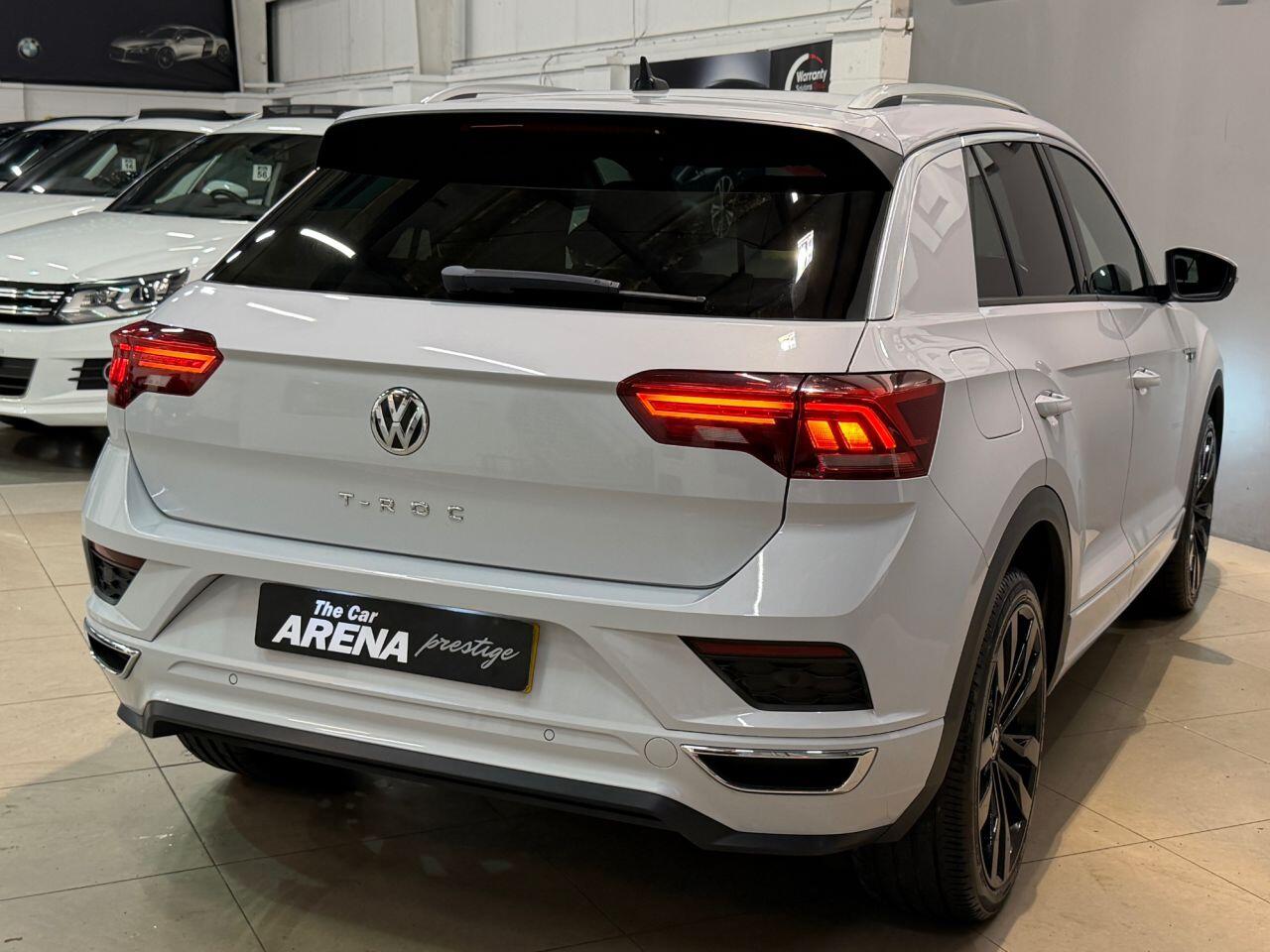 Volkswagen T-Roc view 7