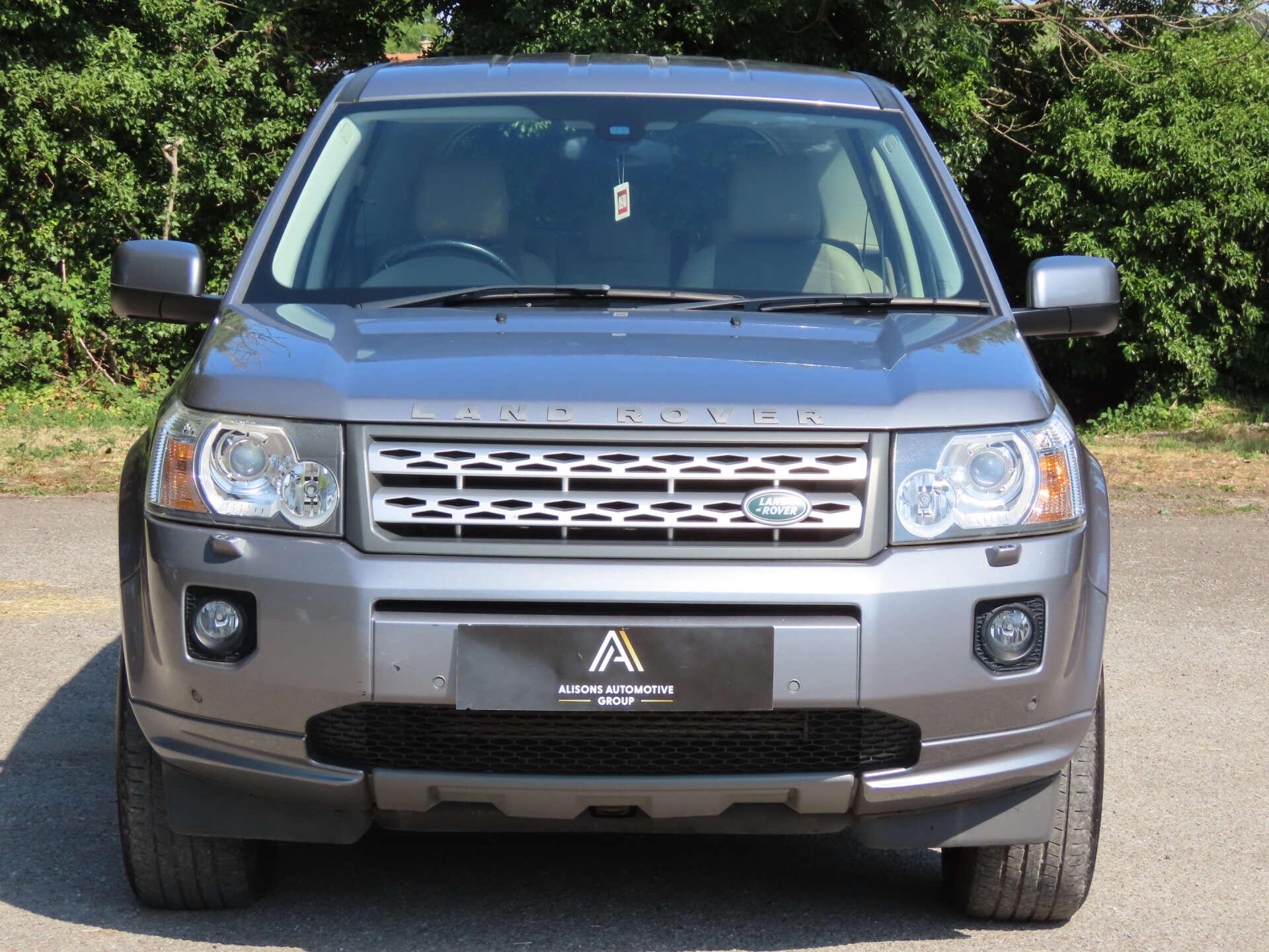 Land Rover Freelander view 2