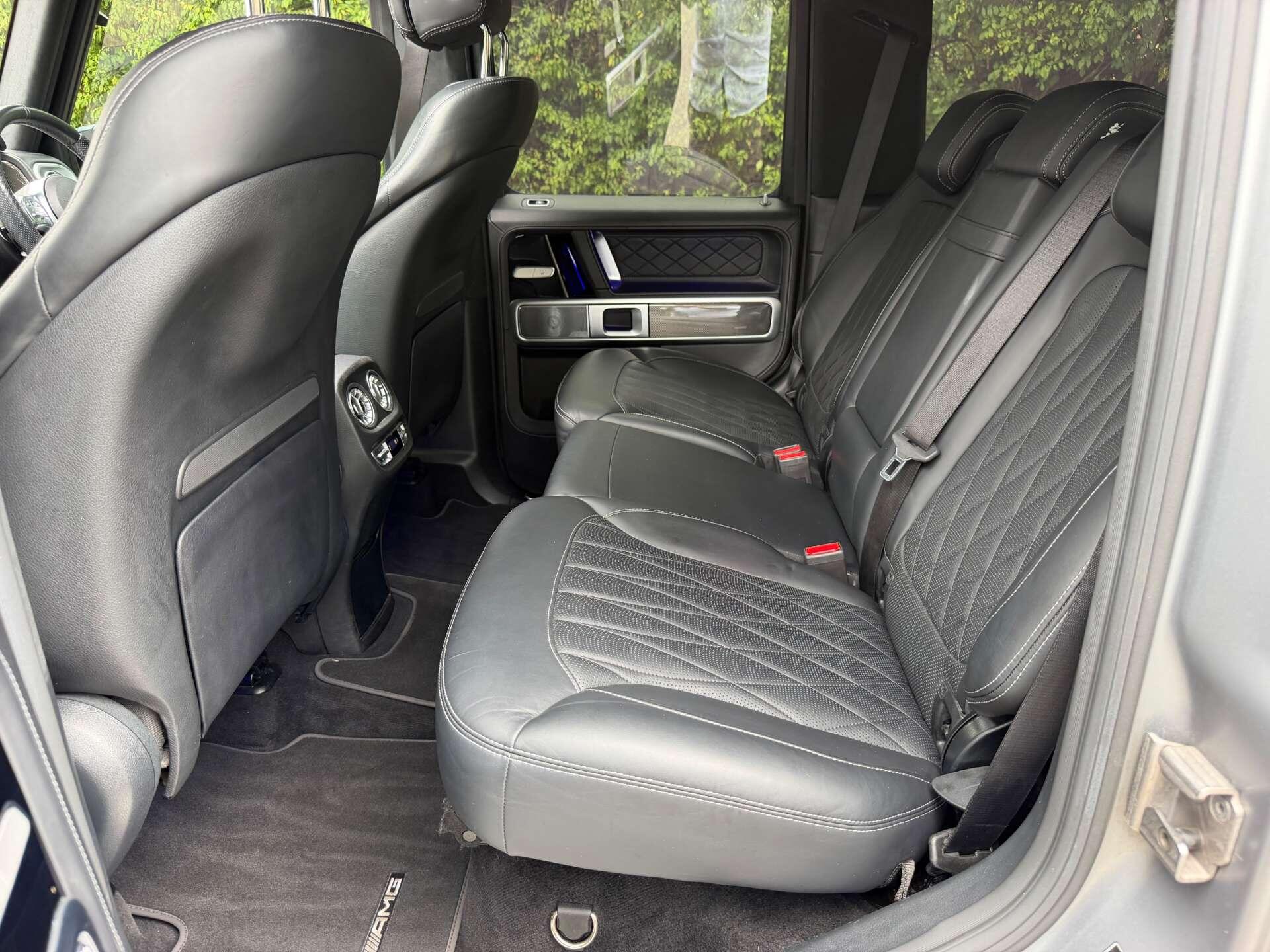 Mercedes-Benz G-Class view 39