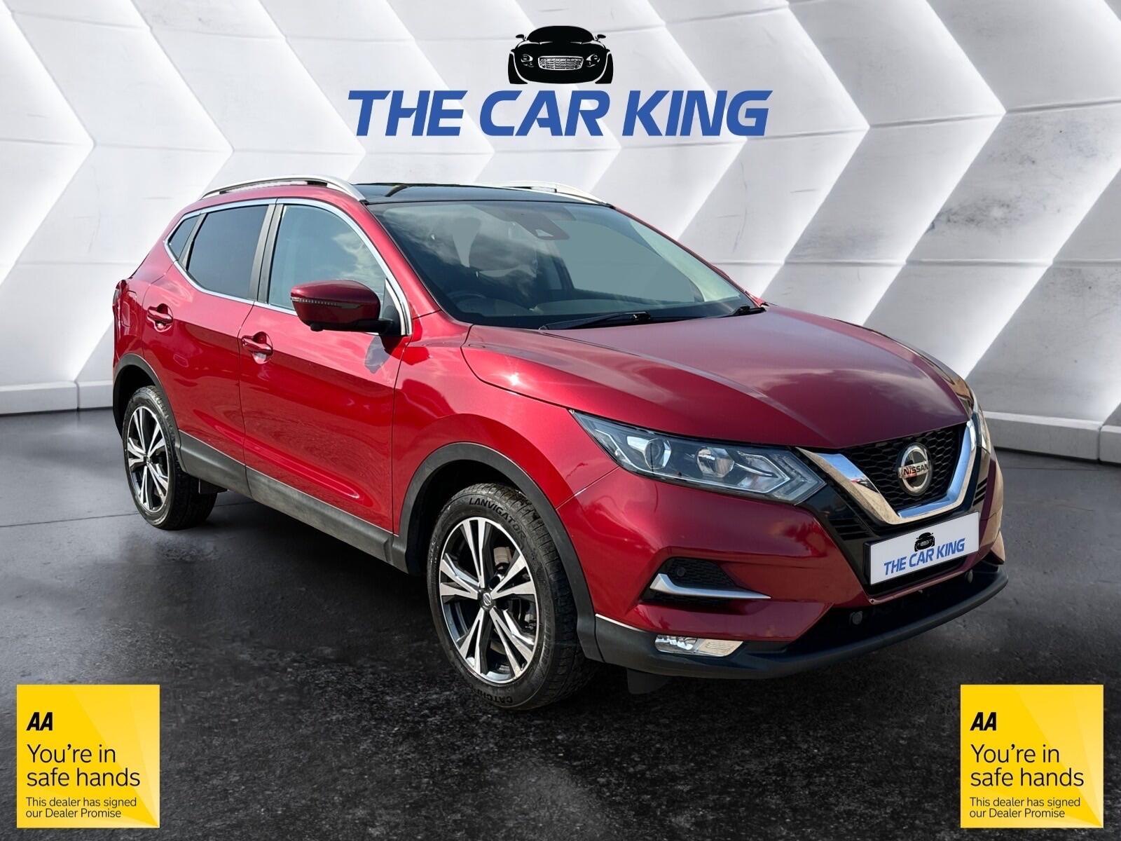 2018 Nissan Qashqai in Red for sale
