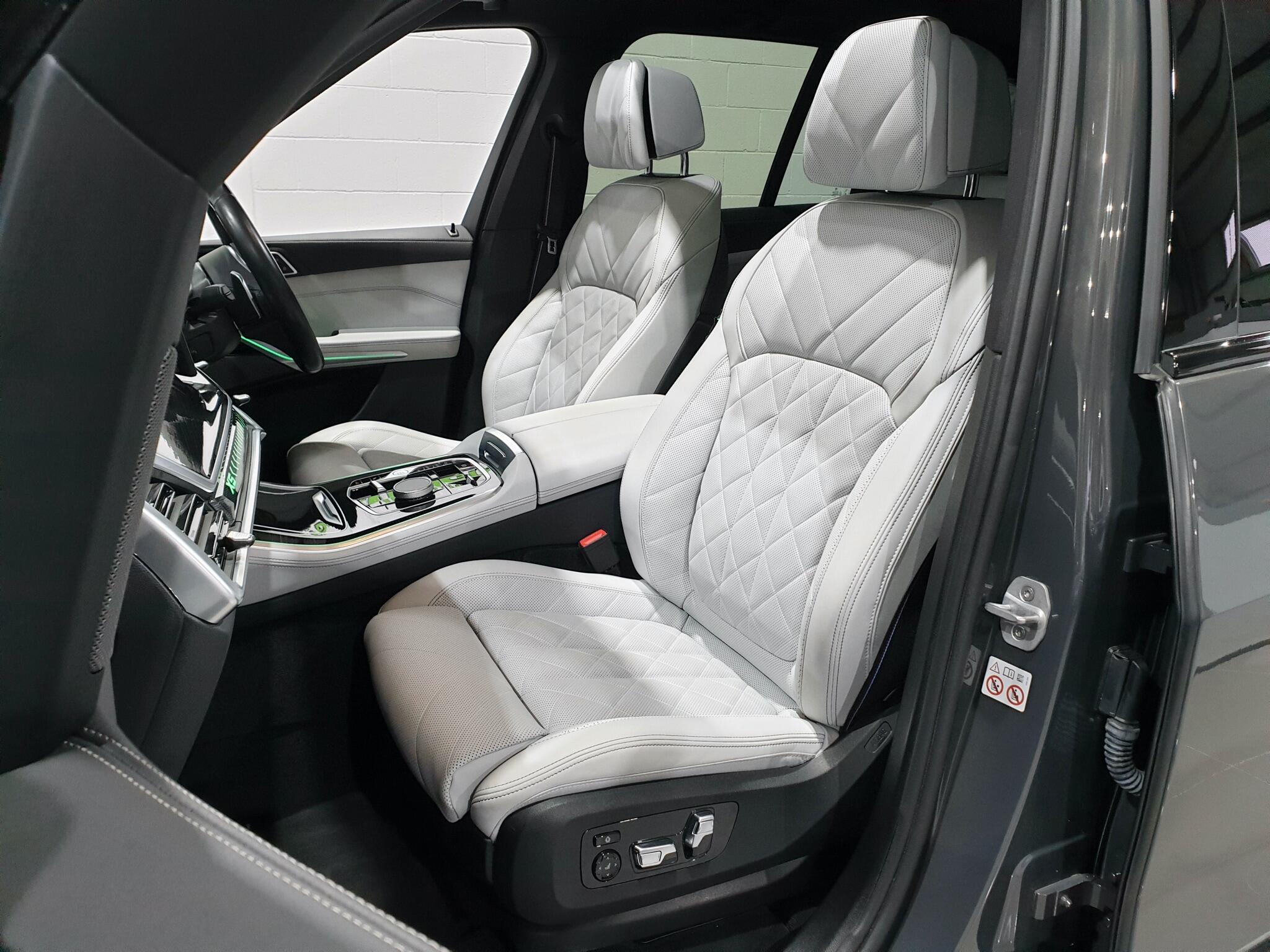BMW X5 view 50