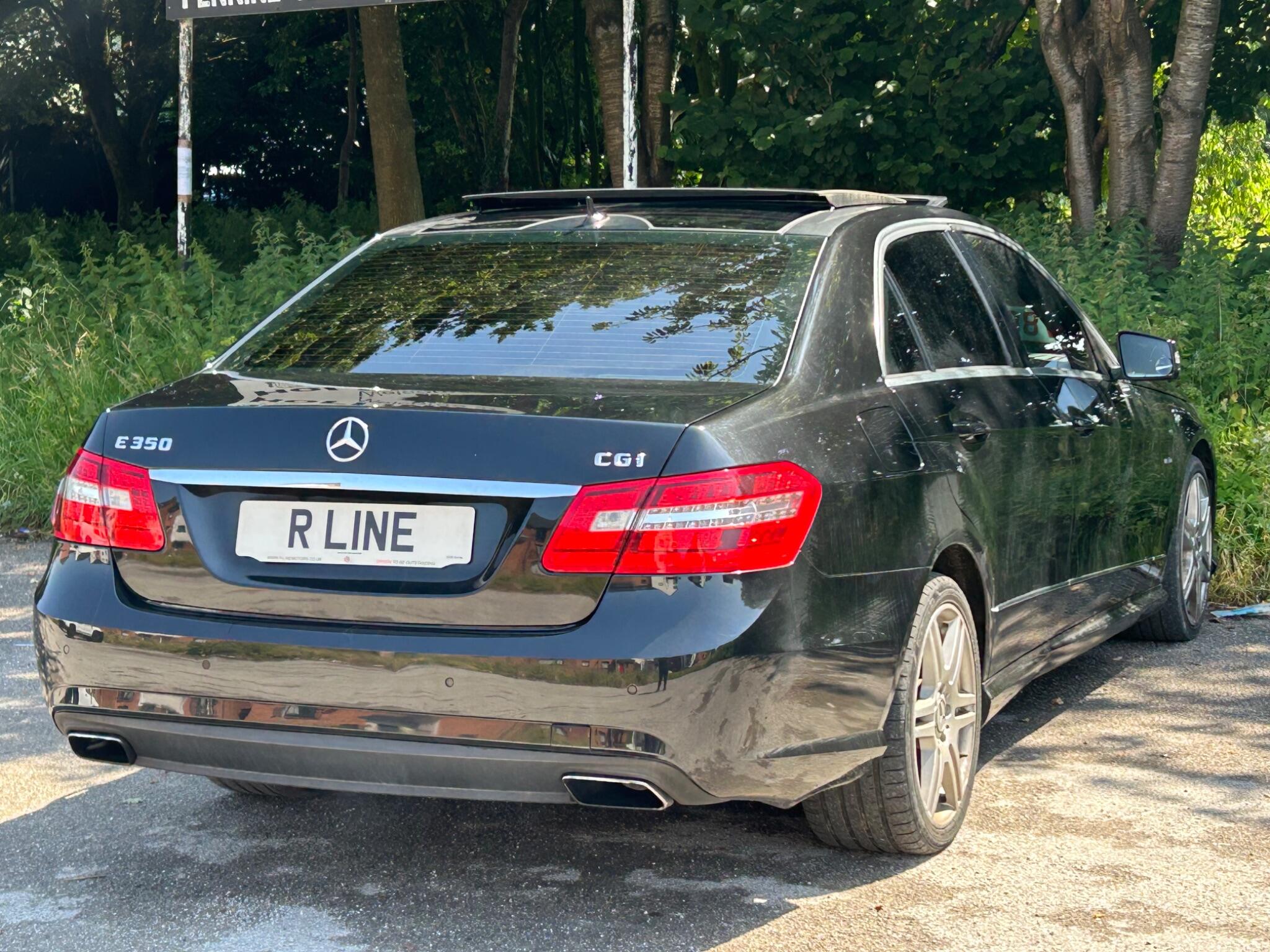 Mercedes-Benz E-Class view 7