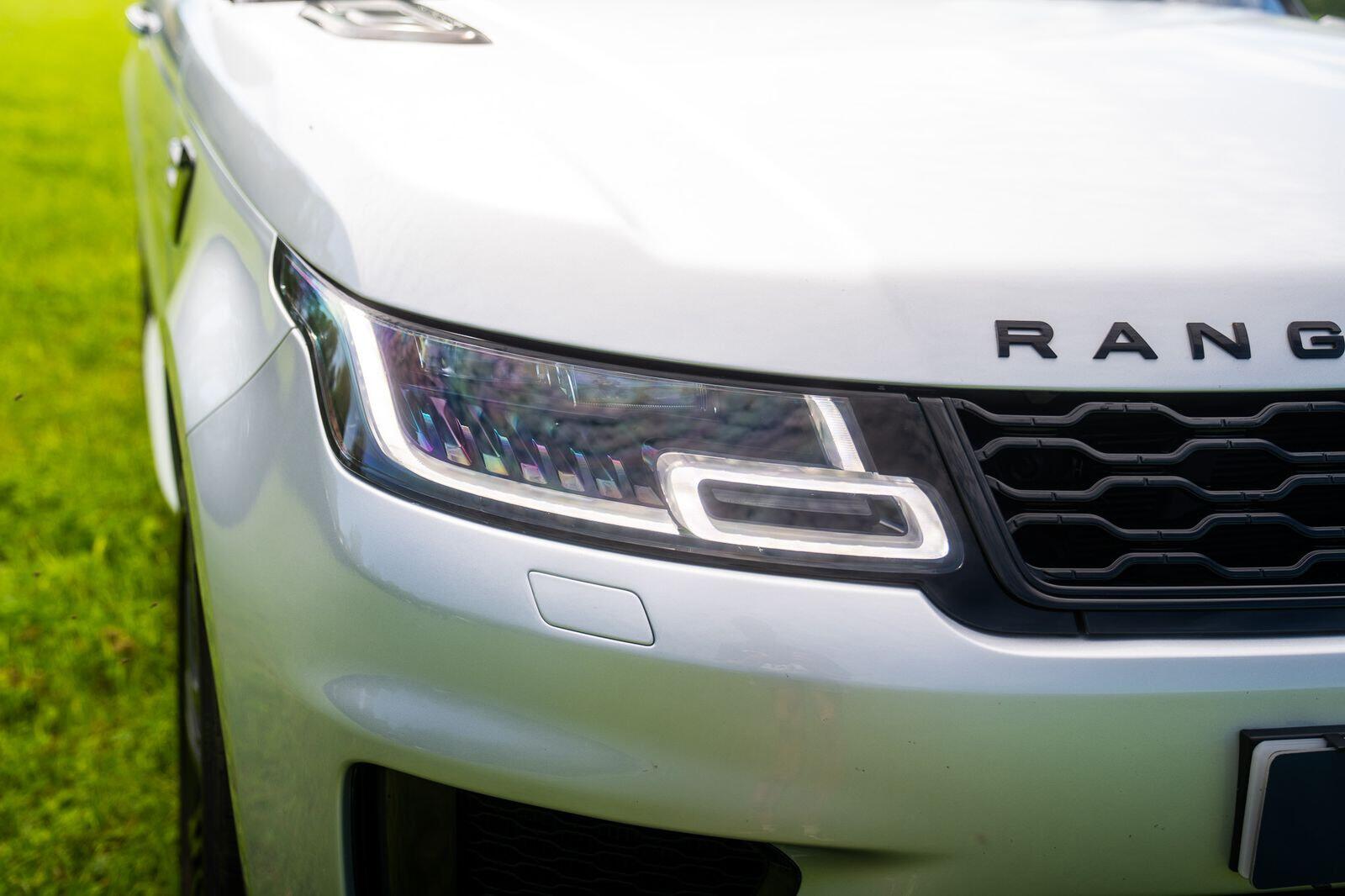 Land Rover Range Rover Sport view 9