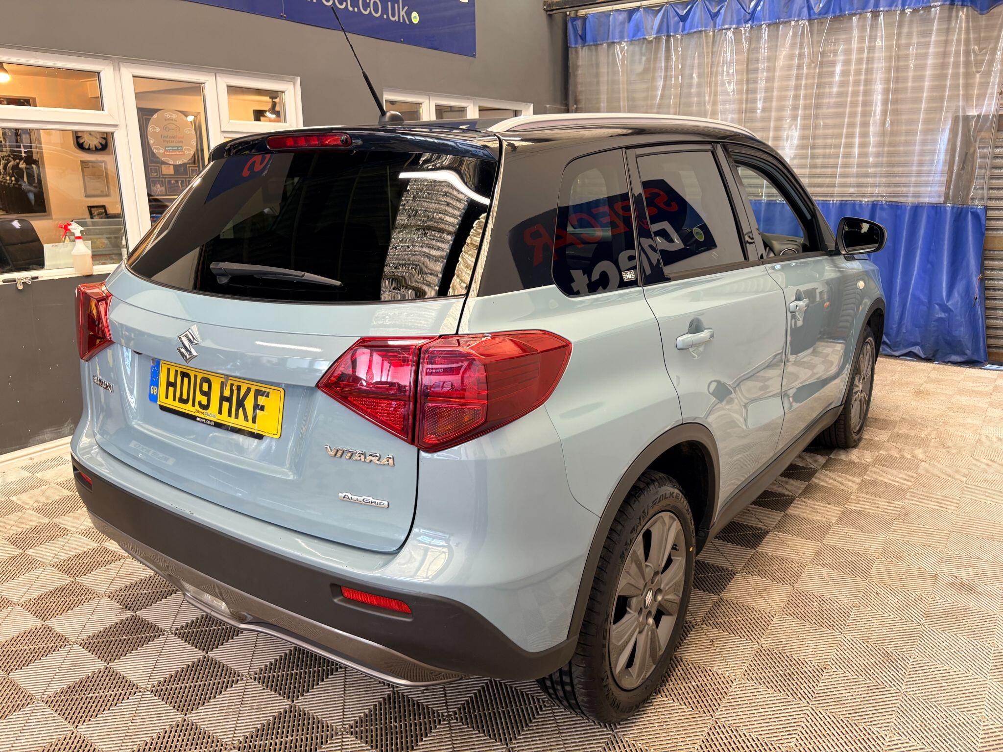 Suzuki Vitara view 23
