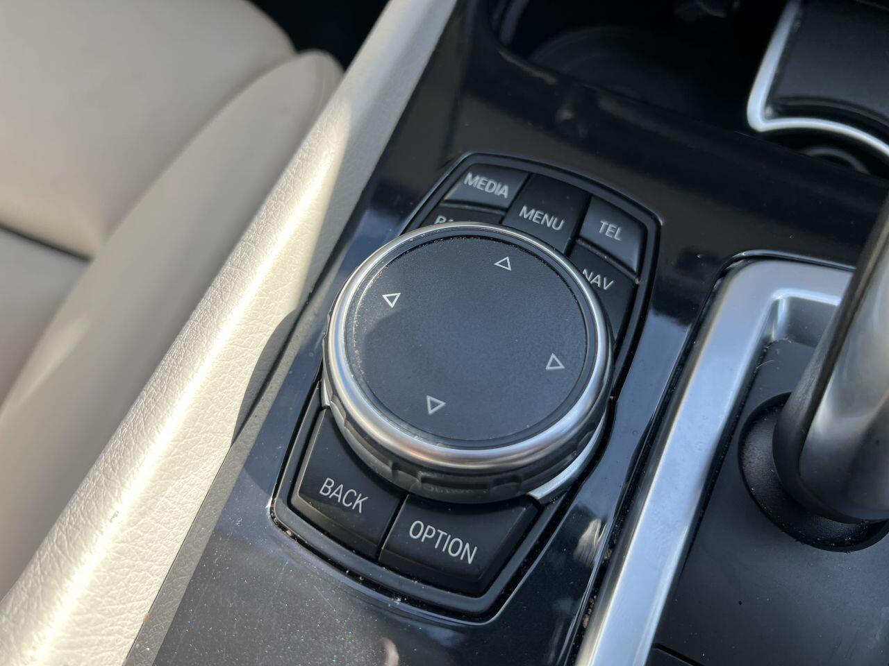 BMW 5 Series view 43
