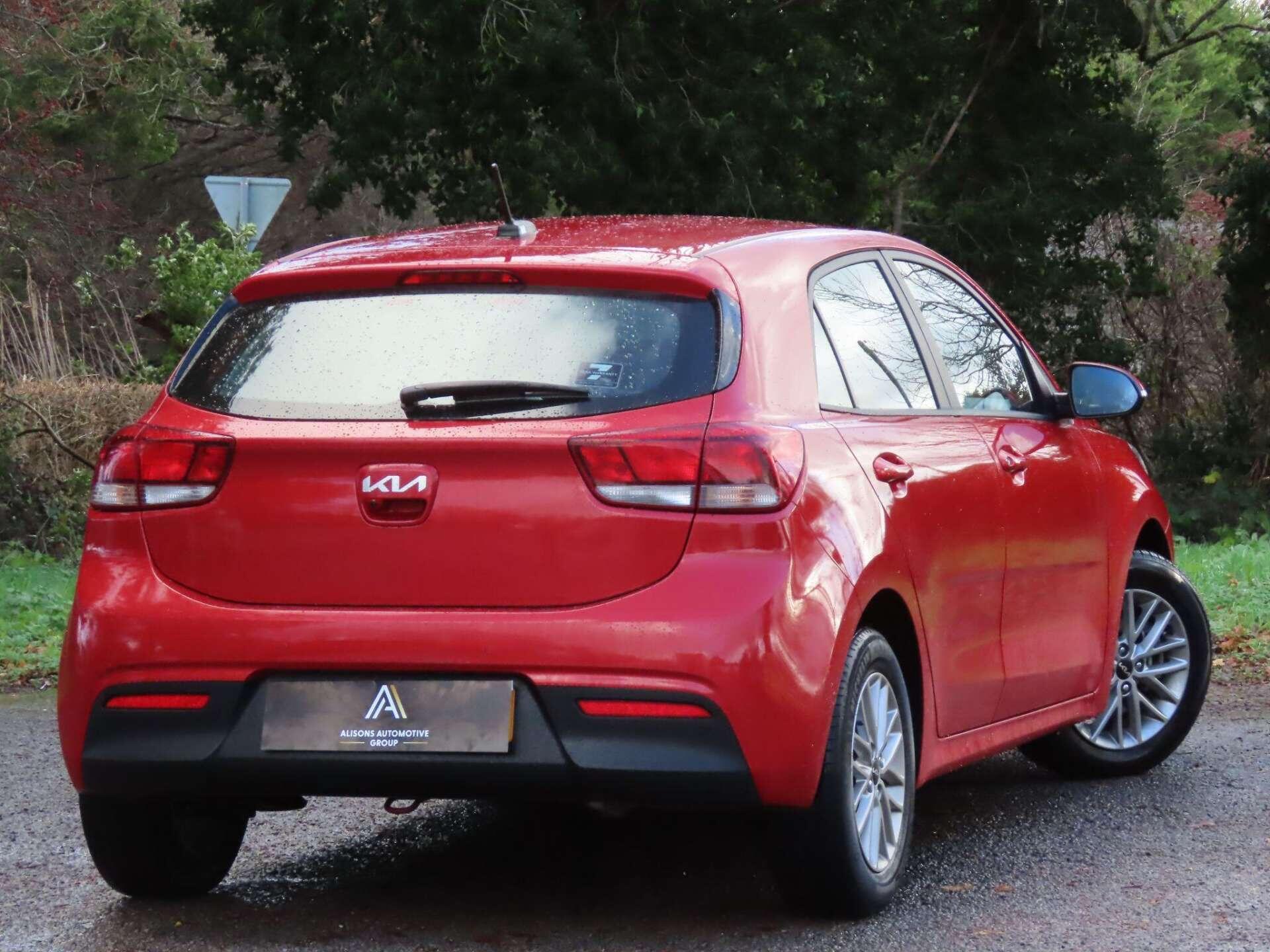 Kia Rio view 4